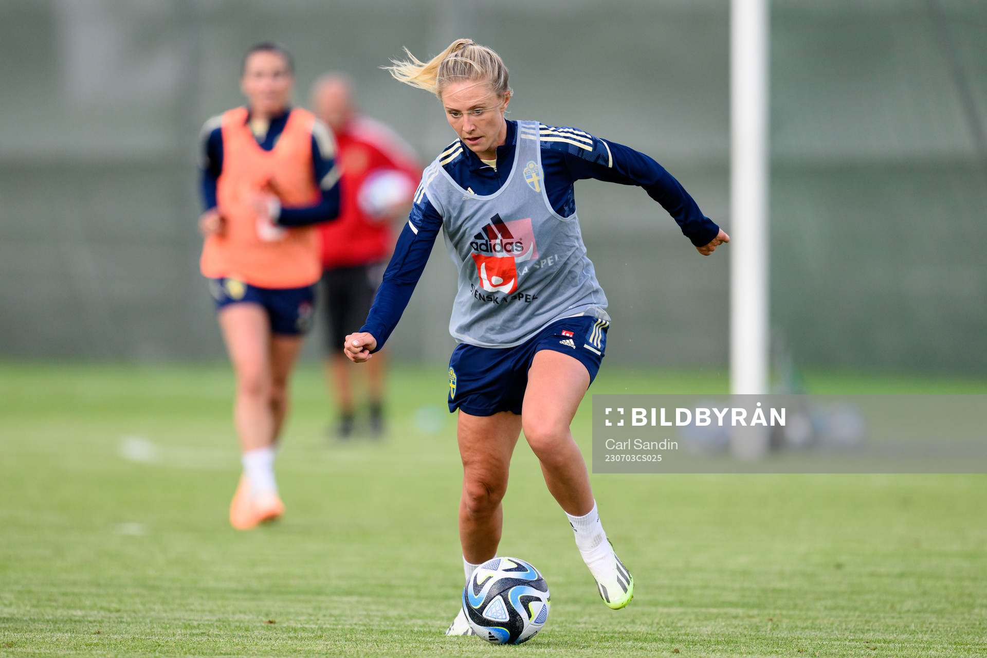 Rebecka Blomqvist at a training session with the Swedish