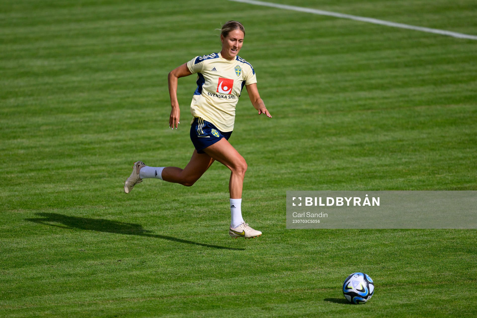Emma Kullberg at a training session with the Swedish