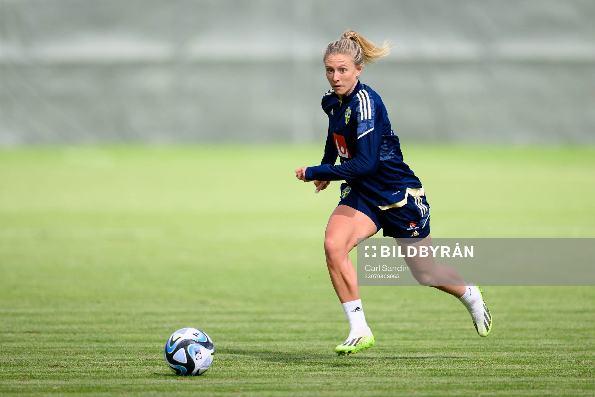 Rebecka Blomqvist at a training session with the Swedish