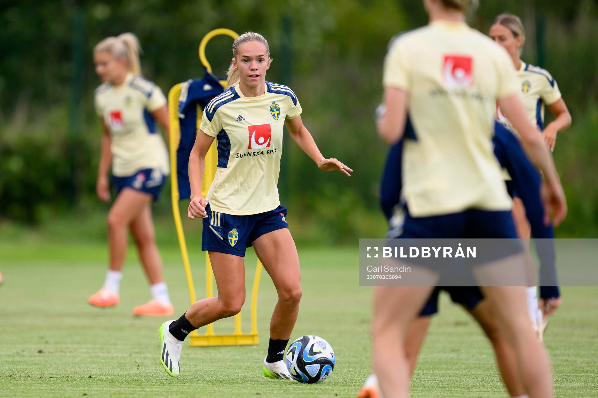 Hanna Lundkvist at a training session with the Swedish