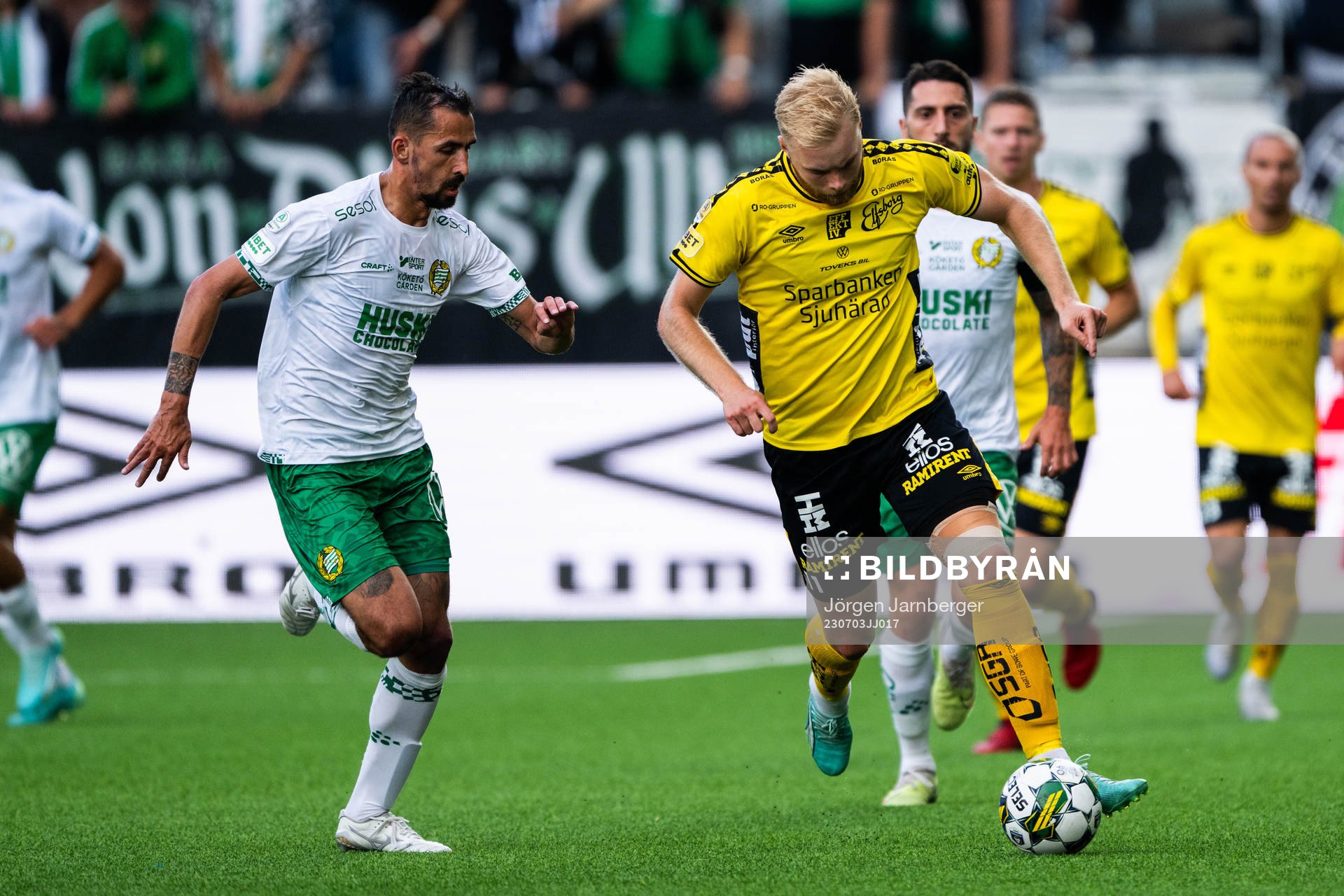 Hammarbys Loret Sadiku och Elfsborgs Sveinn Guðjohnsen
