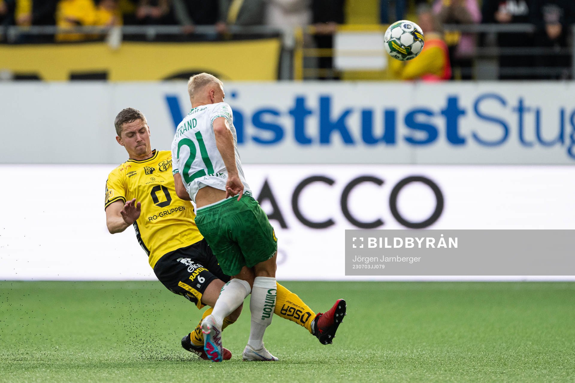 Elfsborgs Andre Ibsen Rømer och Hammarbys Simon Strand