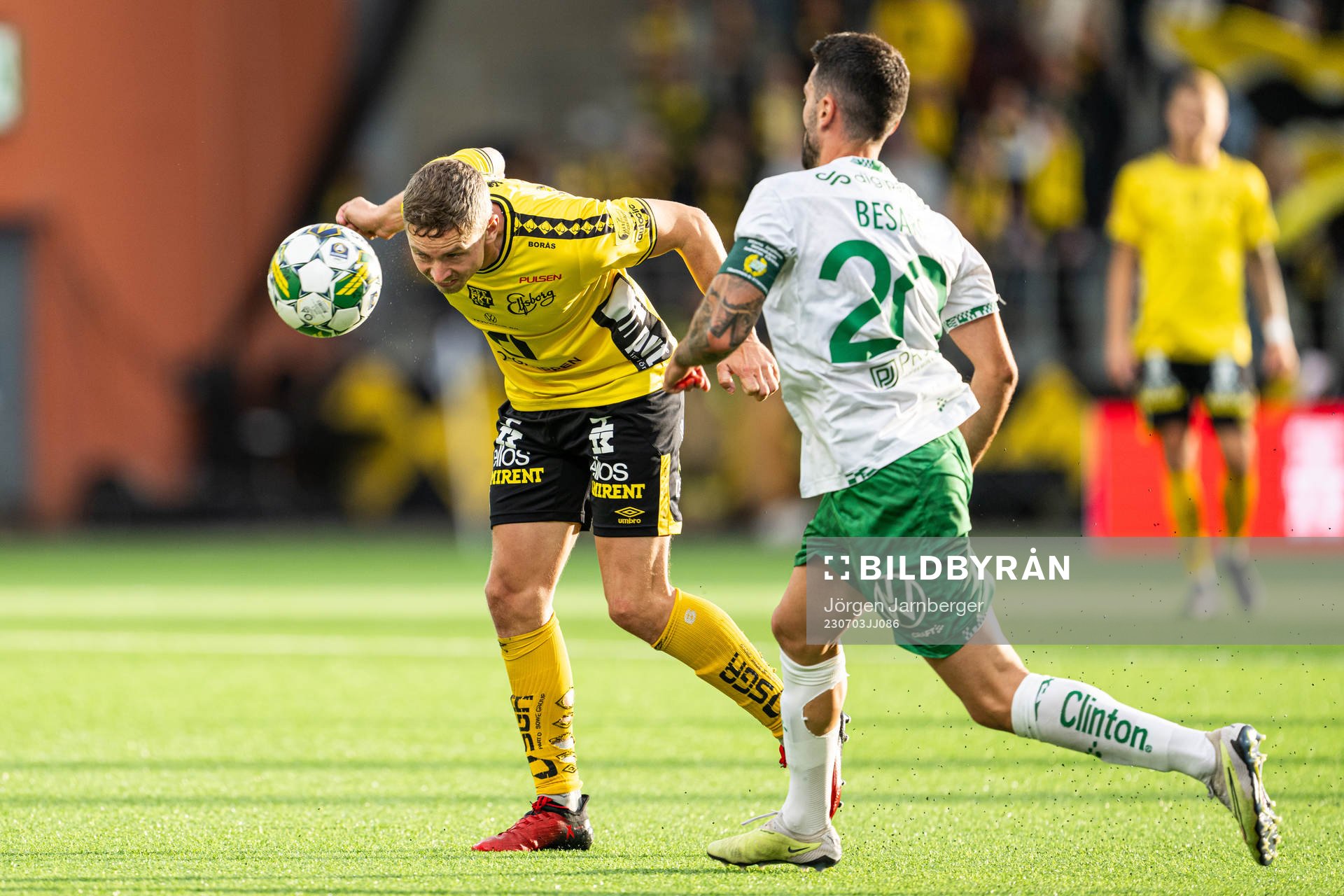 Elfsborgs Andre Ibsen Rømer och Hammarbys Nahir Besara