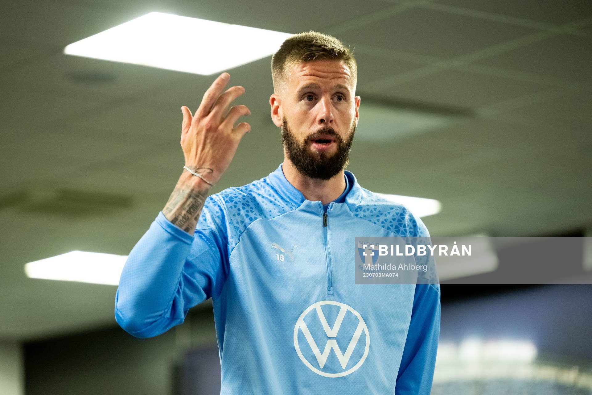 Malmö FFs Pontus Jansson vid en pressträff