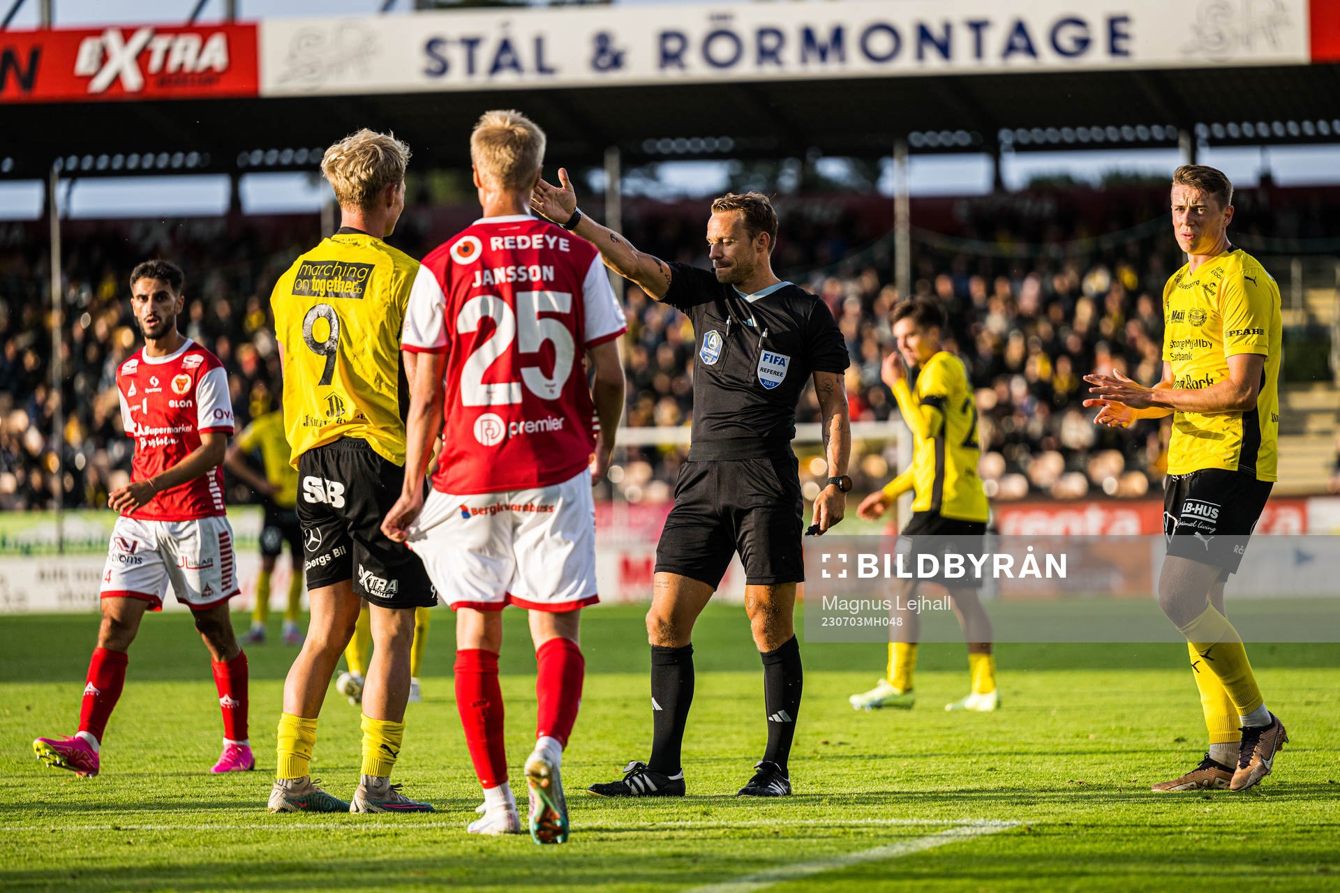 Domare Kristoffer Karlsson