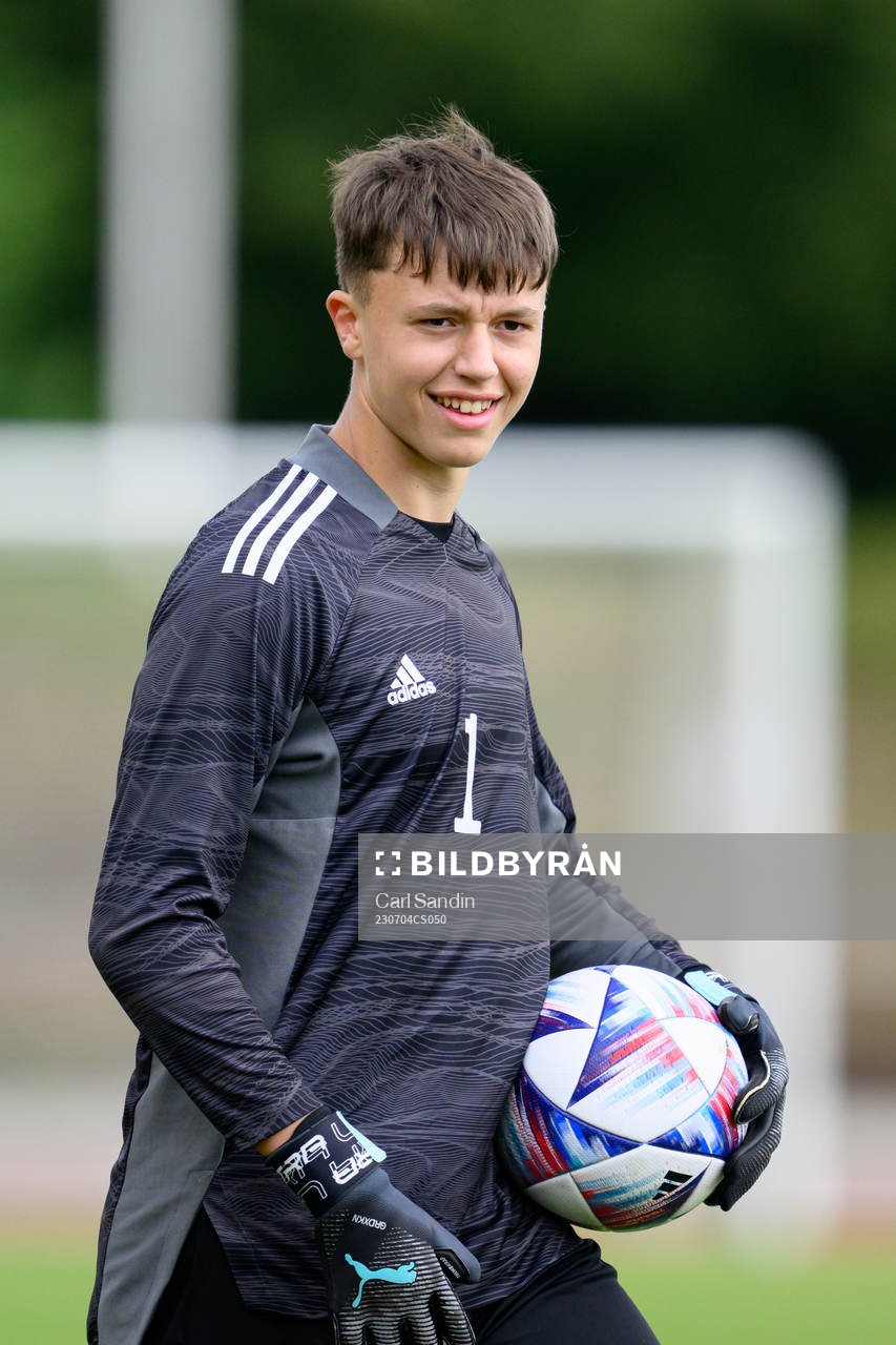 Målvakt Joel Åberg