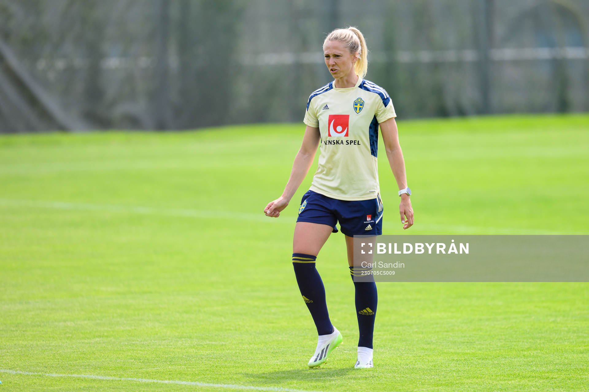 Rebecka Blomqvist at a training session with the Swedish