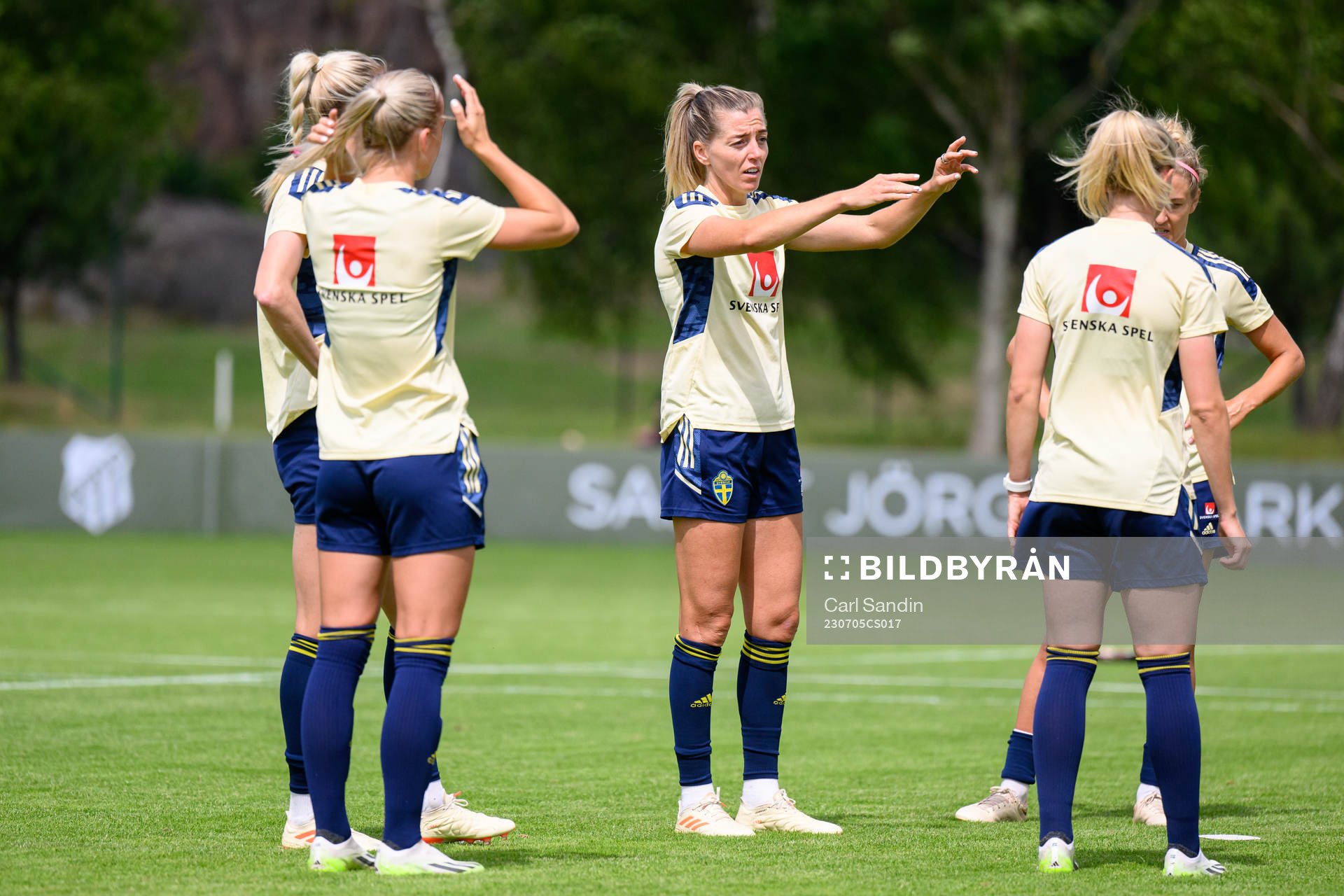 Linda Sembrant at a training session with the Swedish