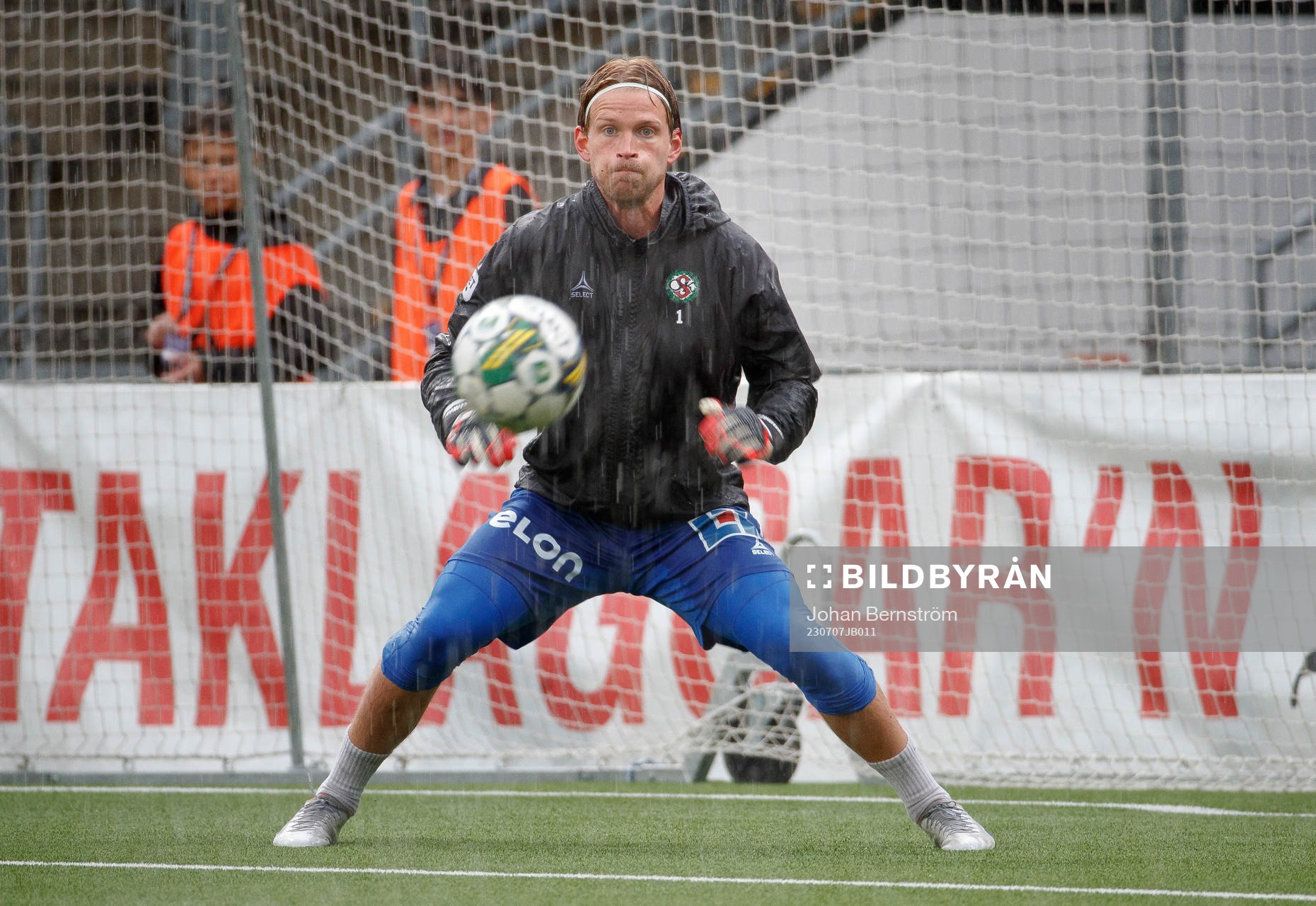 Örebros målvakt William Eskelinen