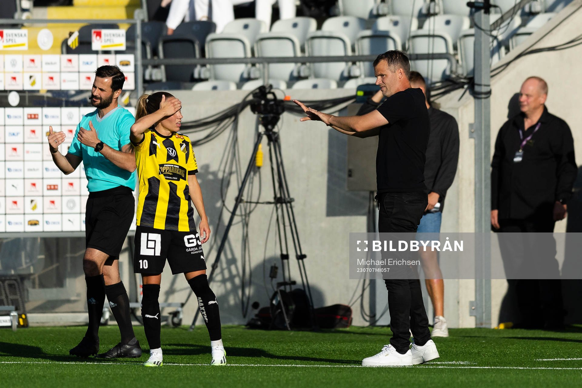 Häckens Elin Rubensson och tränare Robert Vilahamn