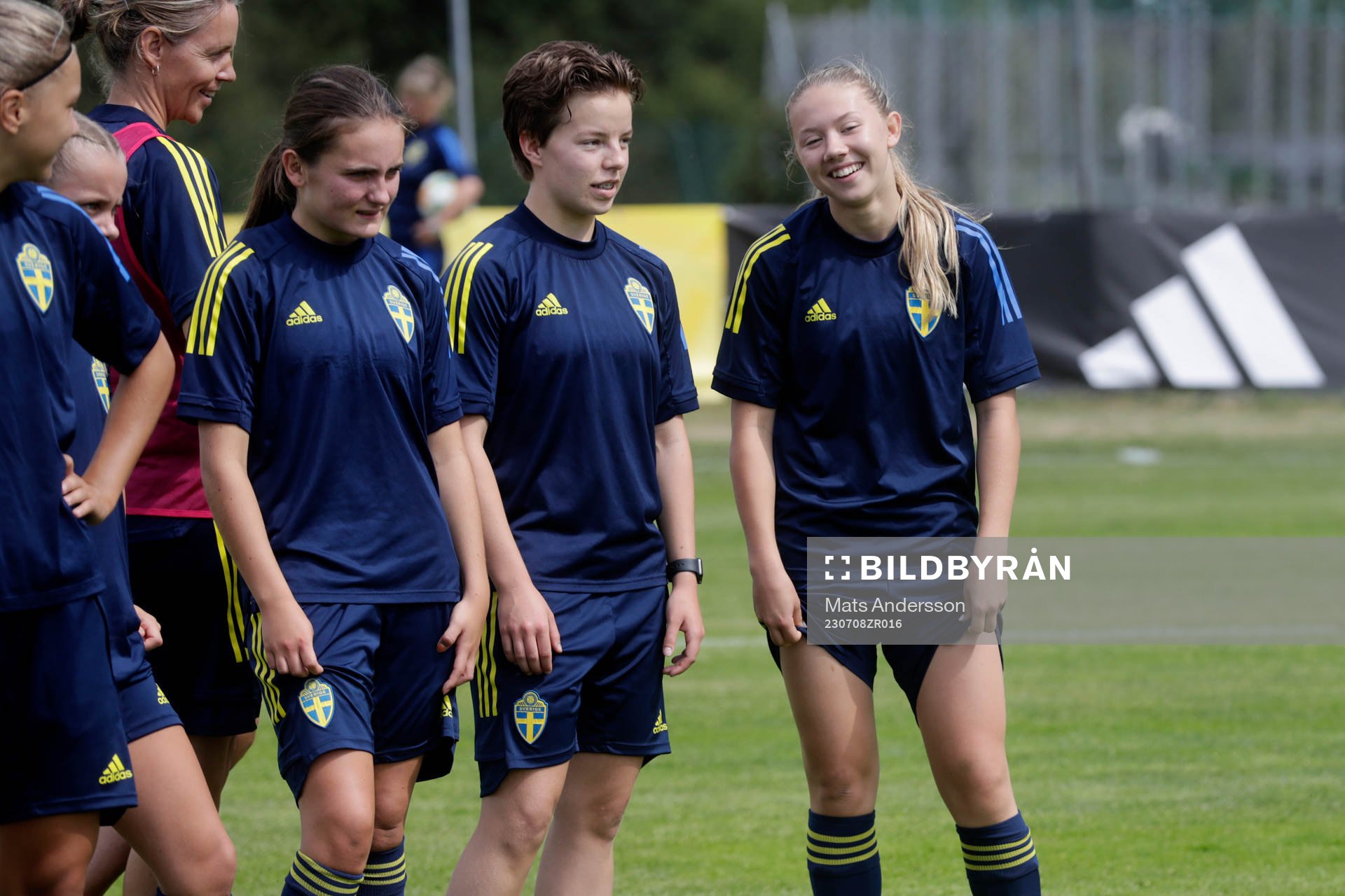 Saga Kristell, Isabelle Goldman och Paula Broddner Klingspor