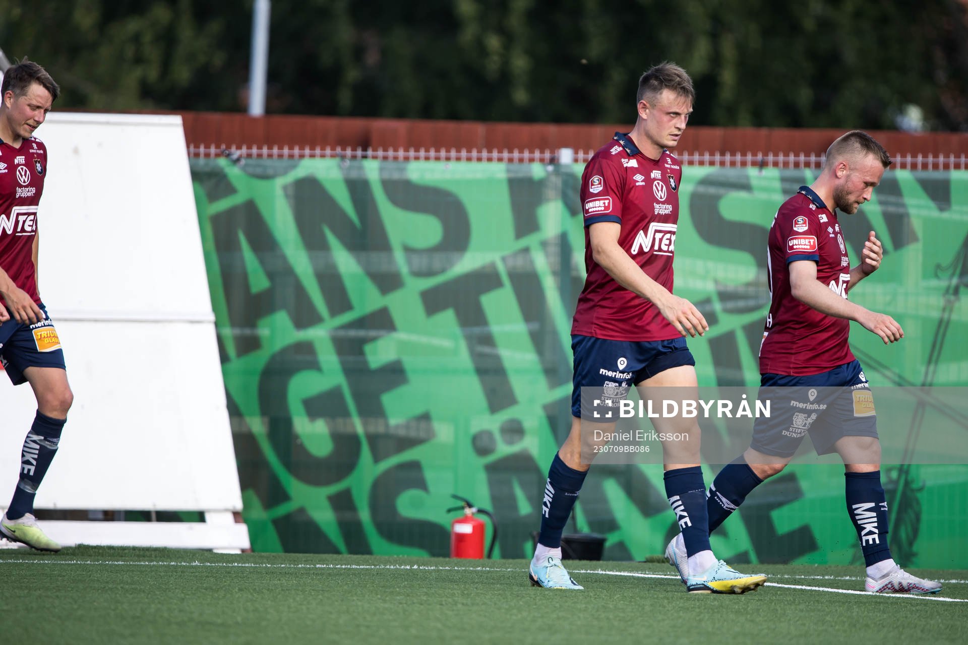 Örgrytes Marcus Haglind Sangre och Viktor Lundberg deppar