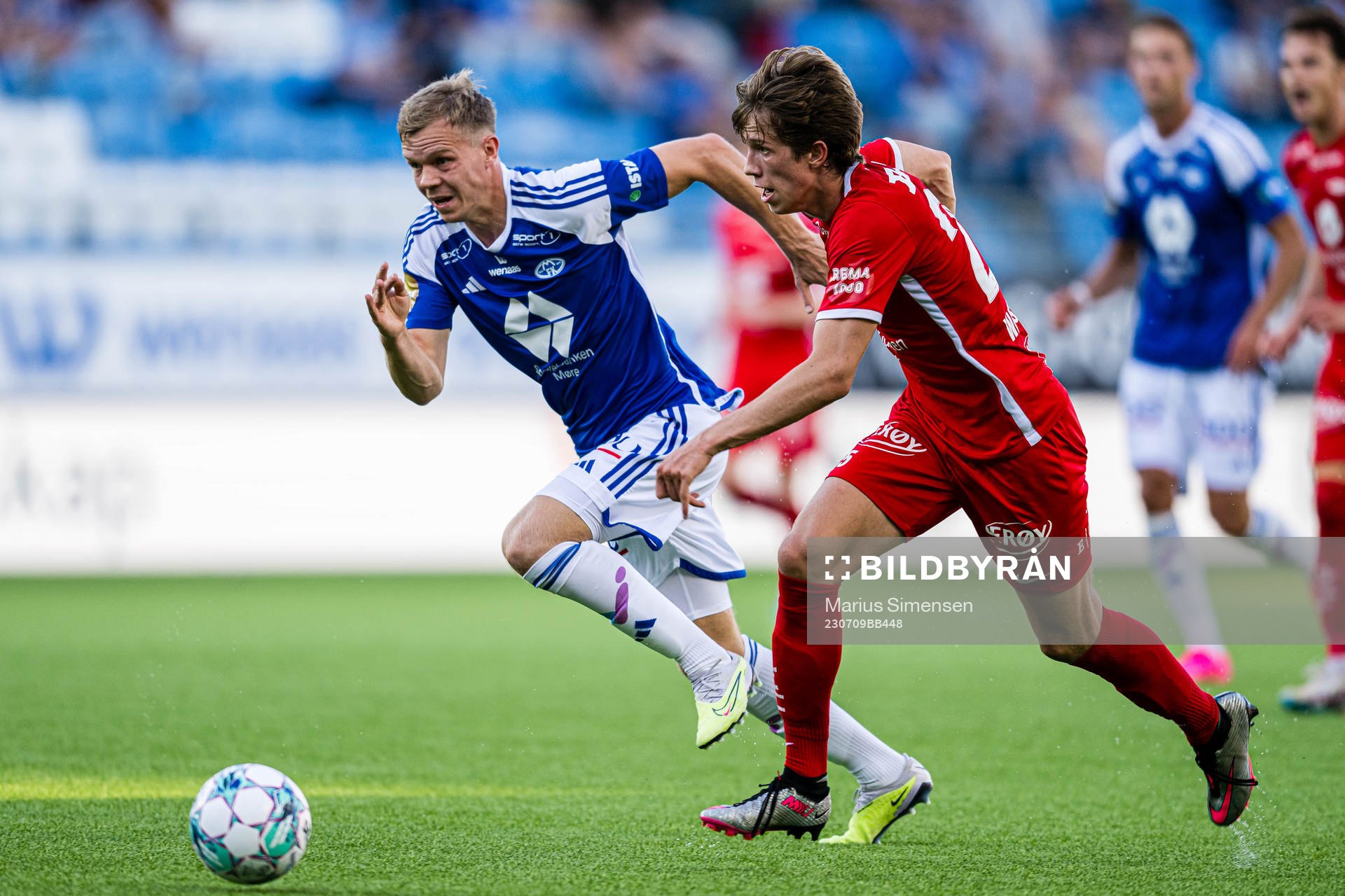Eirik Haugan of Molde and Niklas Jensen Wassberg of Brann