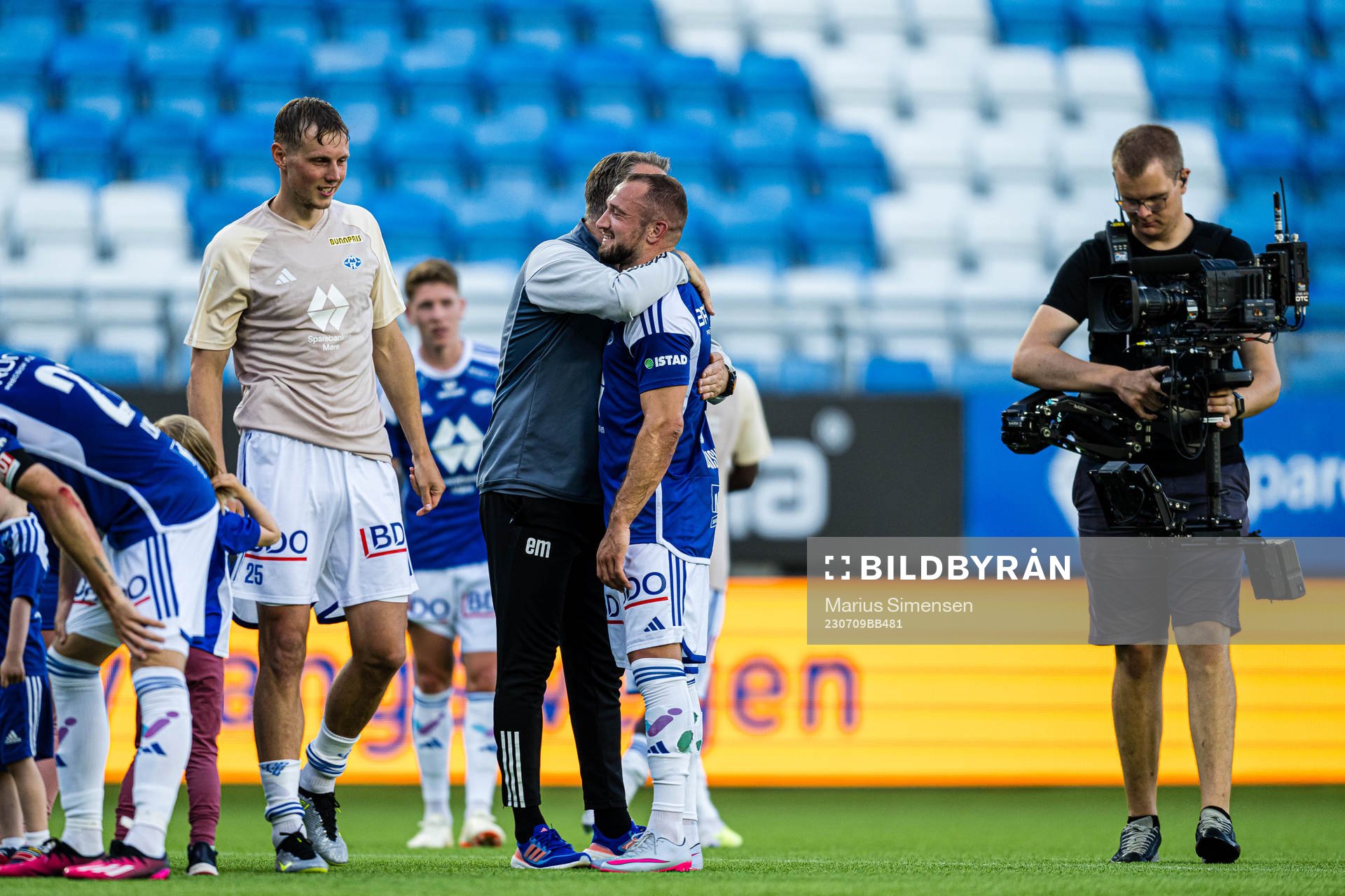Erling Moe, head coach of Molde, and Veton Berisha of Molde