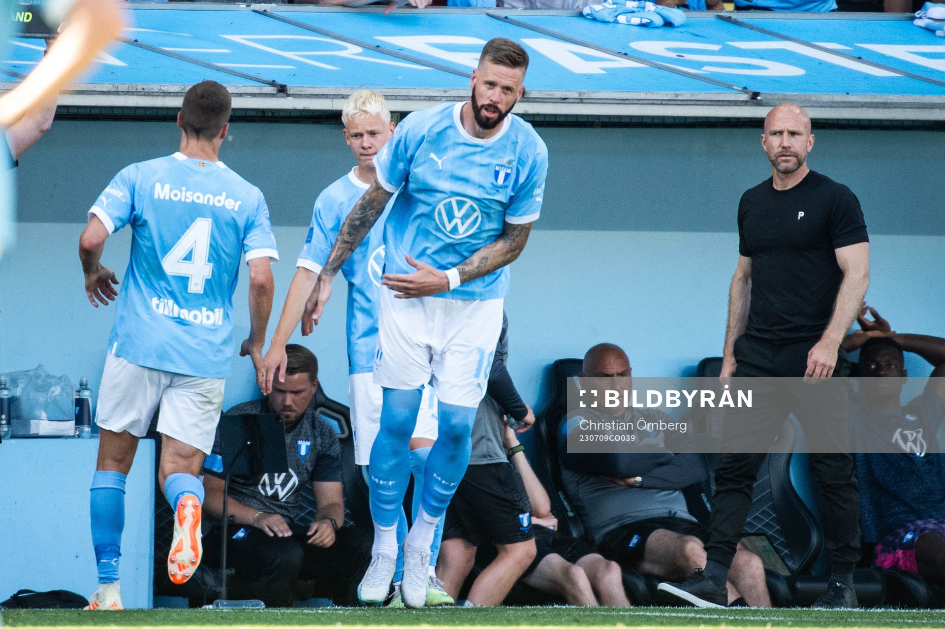 Malmö FFs Pontus Jansson byts in
