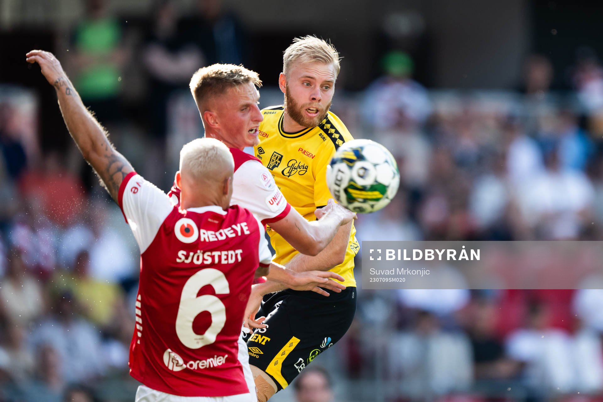 Kalmars Elias Olsson och Elfsborgs Sveinn Guðjohnsen
