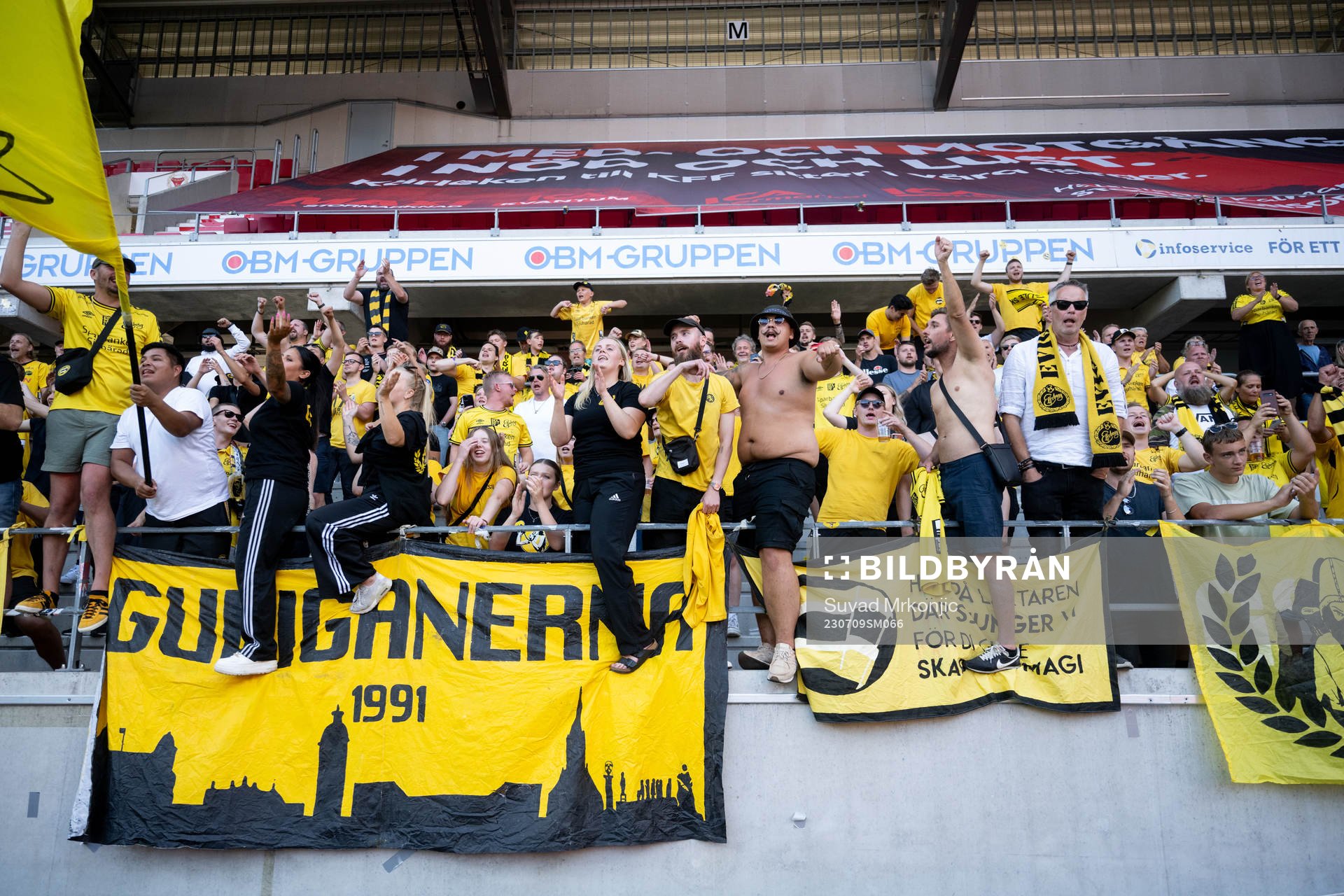 Elfsborgs supportrar jublar