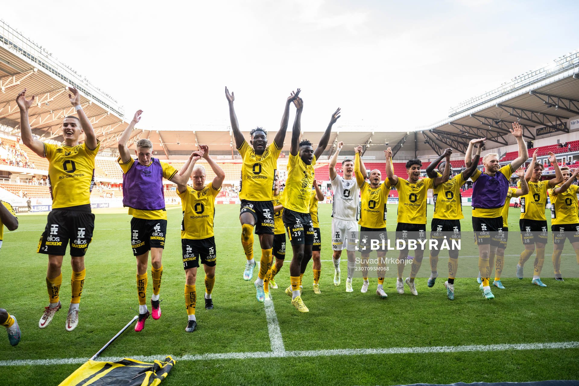 Elfsborgs spelare jublar