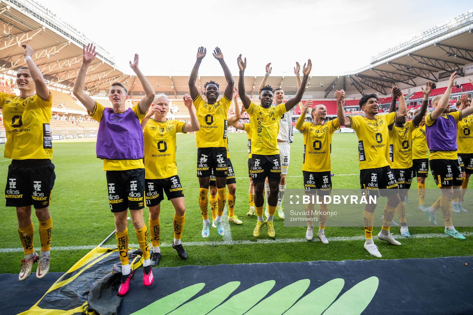 Elfsborgs spelare jublar