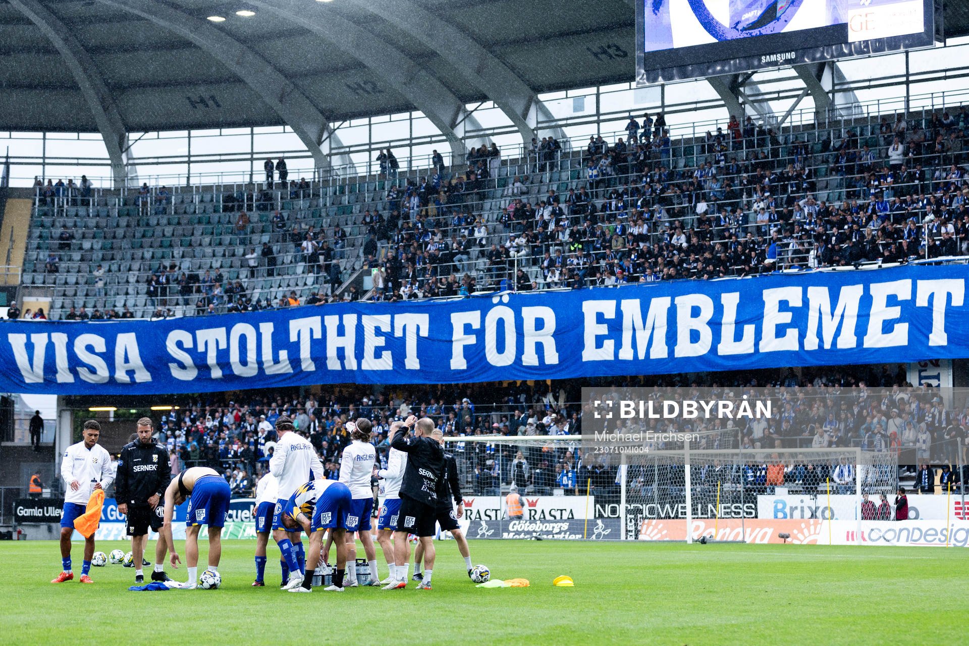 IFK Göteborgs spelare värmer upp
