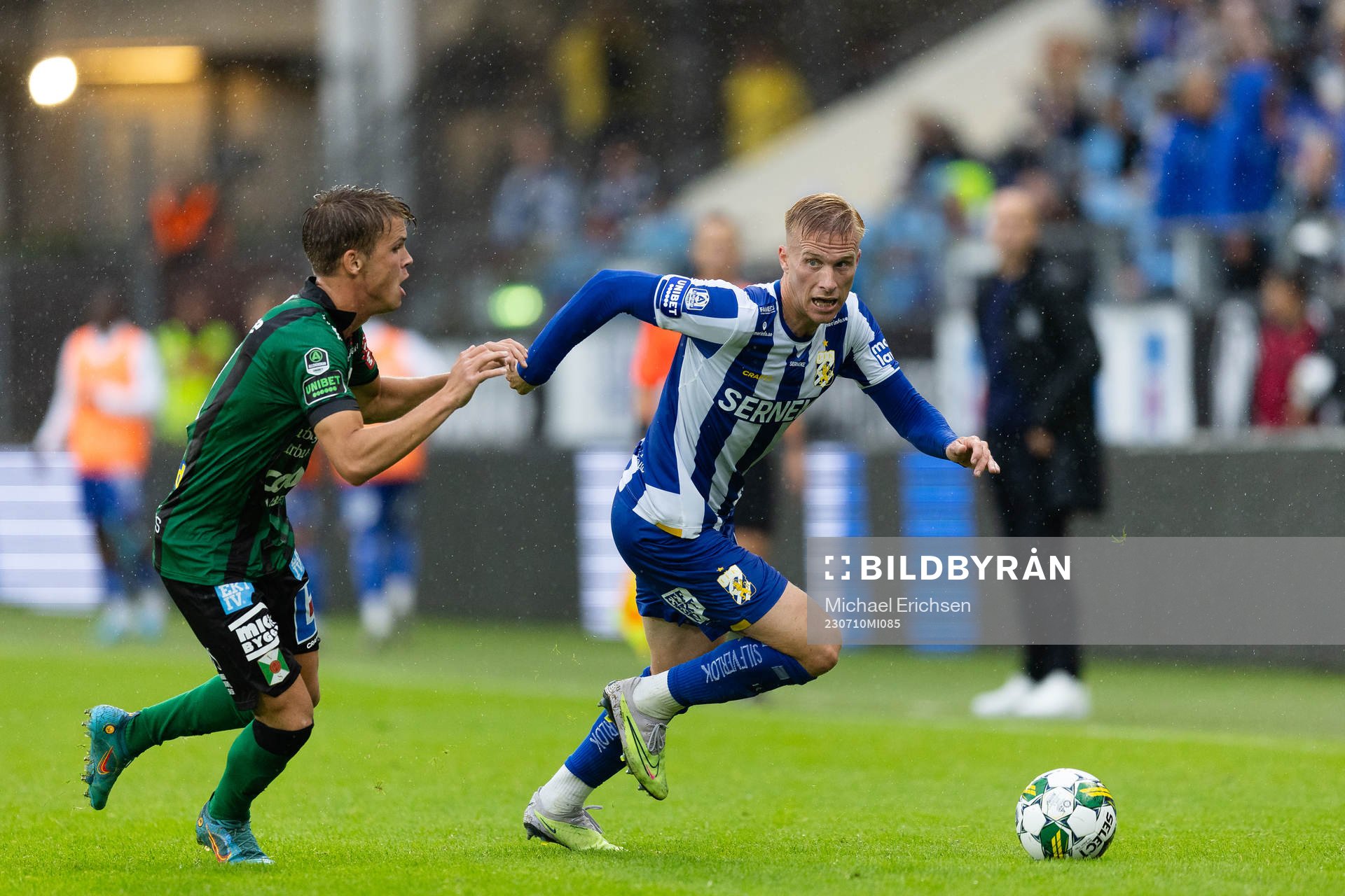 Varbergs Victor Karlsson och IFK Göteborgs Oscar Wendt