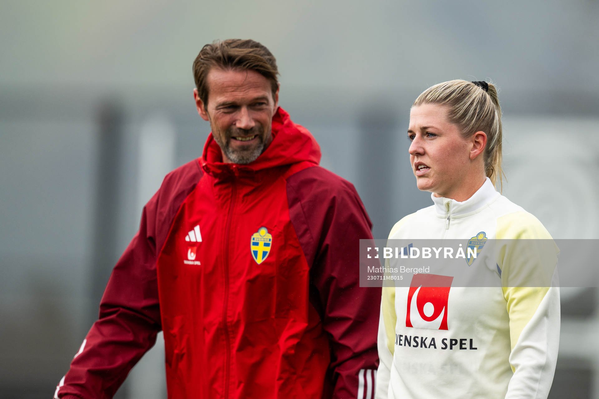 Physiotherapist Magnus Andersson and Olivia Schough of the