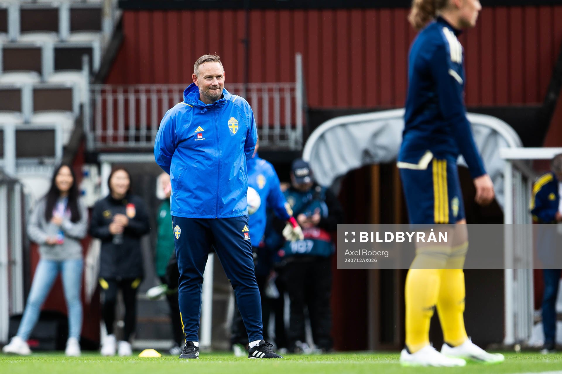 Head coach Martin Qvarmans Möller of Sweden during warm up ahead of the international friendly U23 football match between Sweden and China on July 12, 2023 in Jönköping.