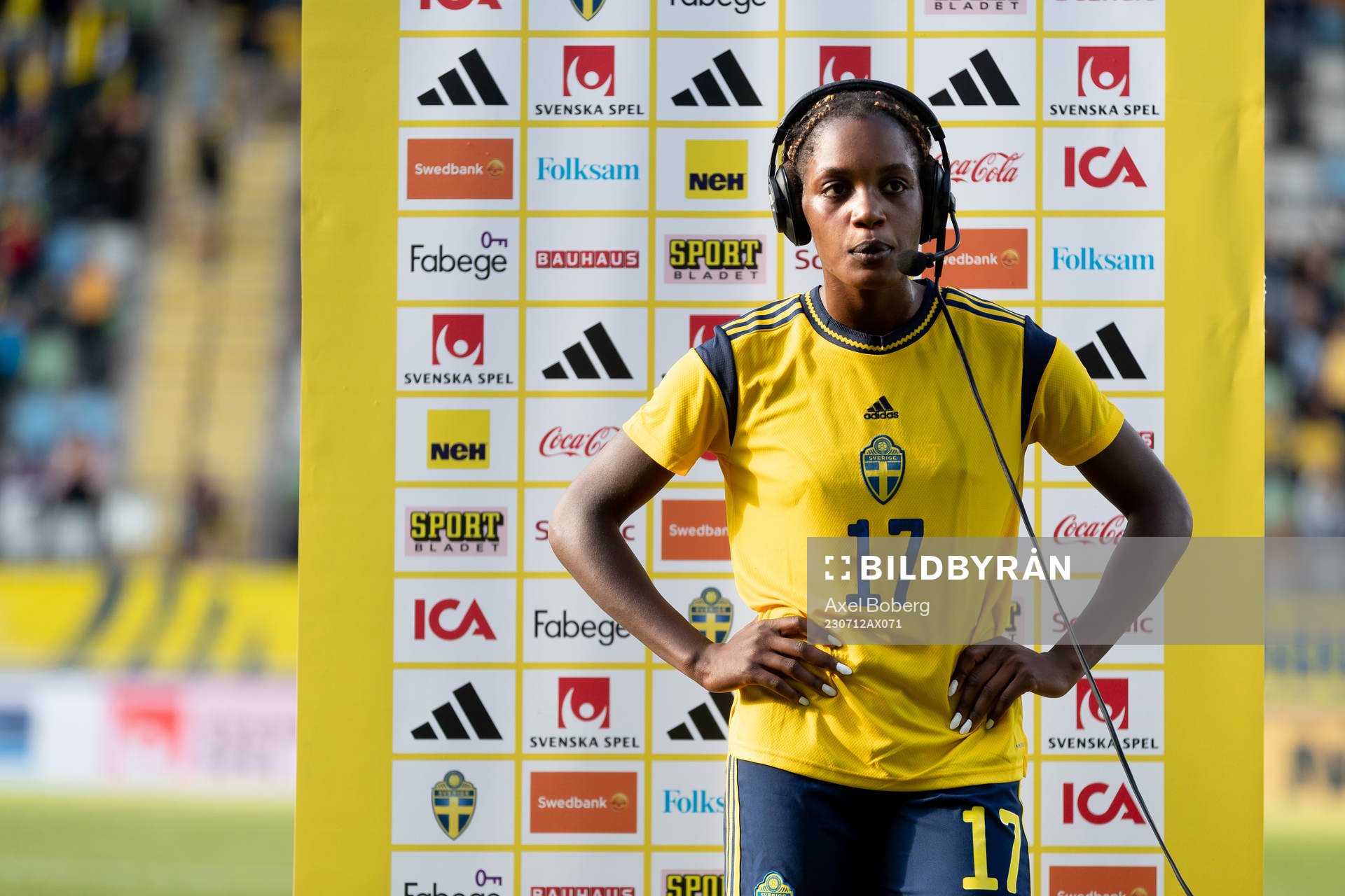 Evelyn Ijeh of Sweden being interviewed