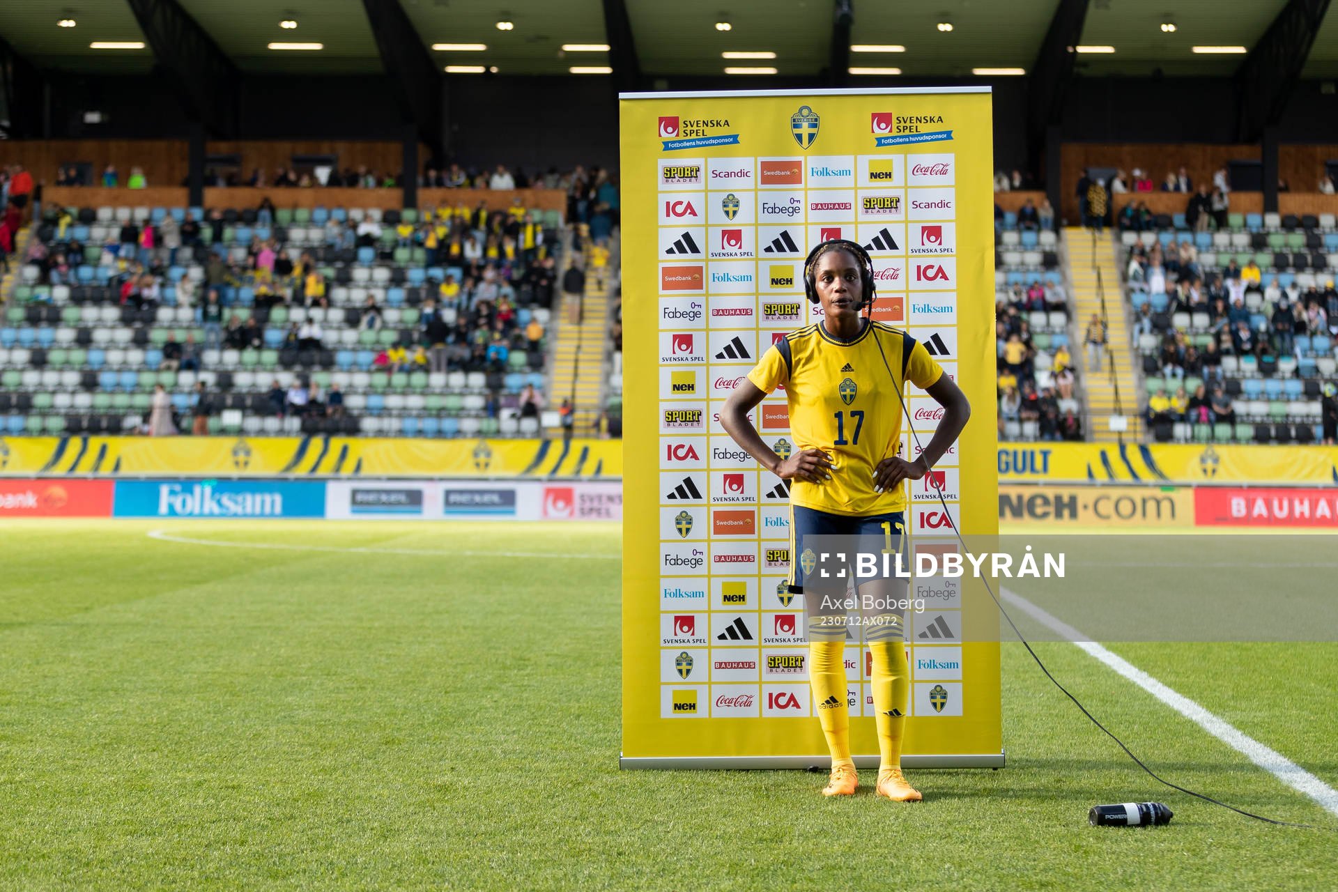 Evelyn Ijeh of Sweden being interviewed