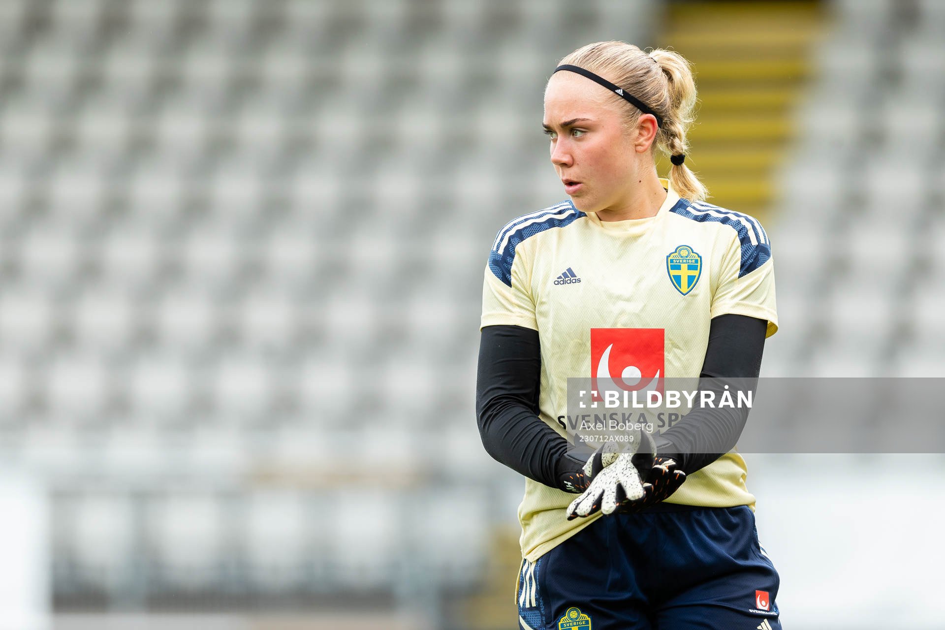Goalkeeper Sofia Hjern of Sweden
