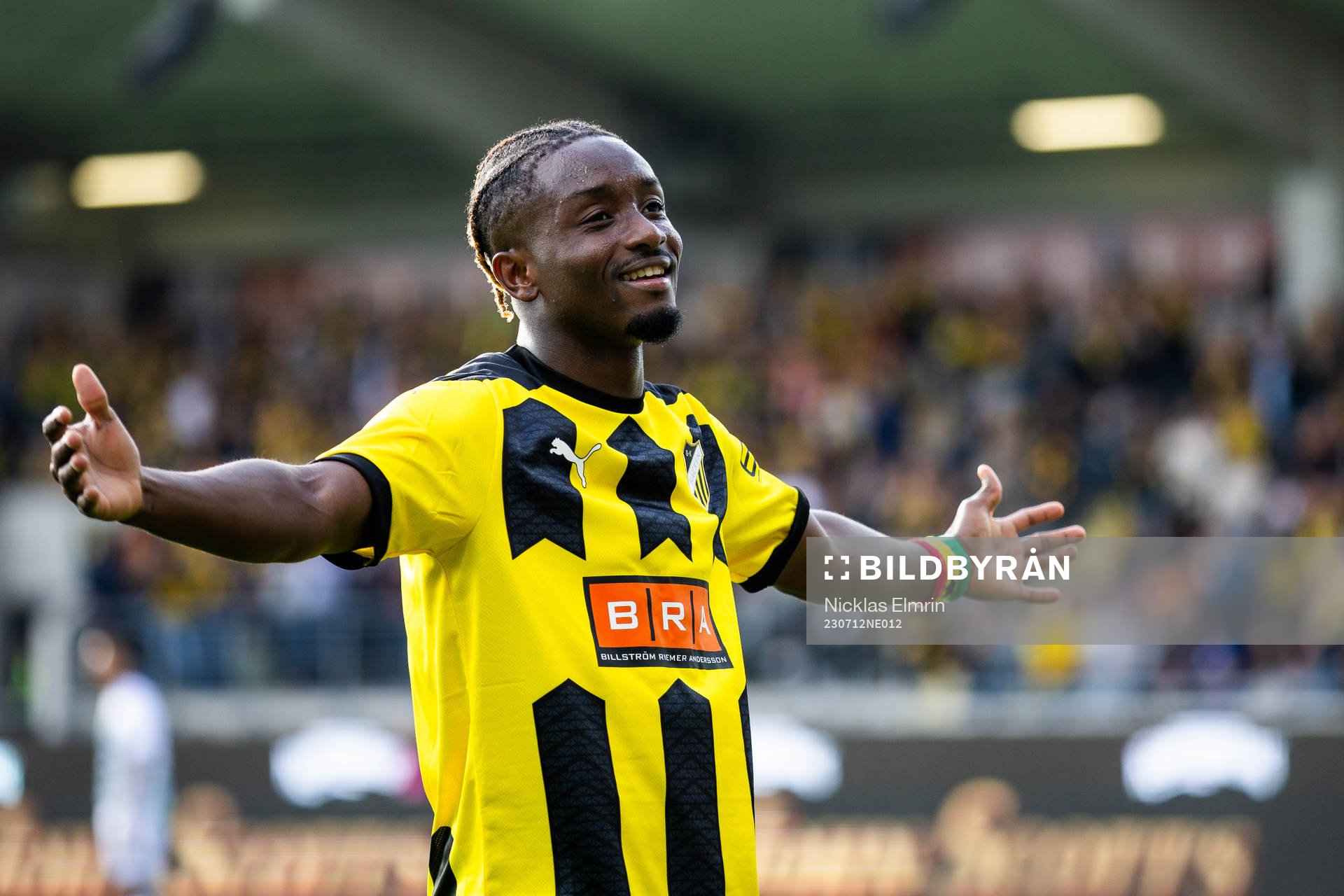 Ibrahim Sadiq of Häcken celebrates