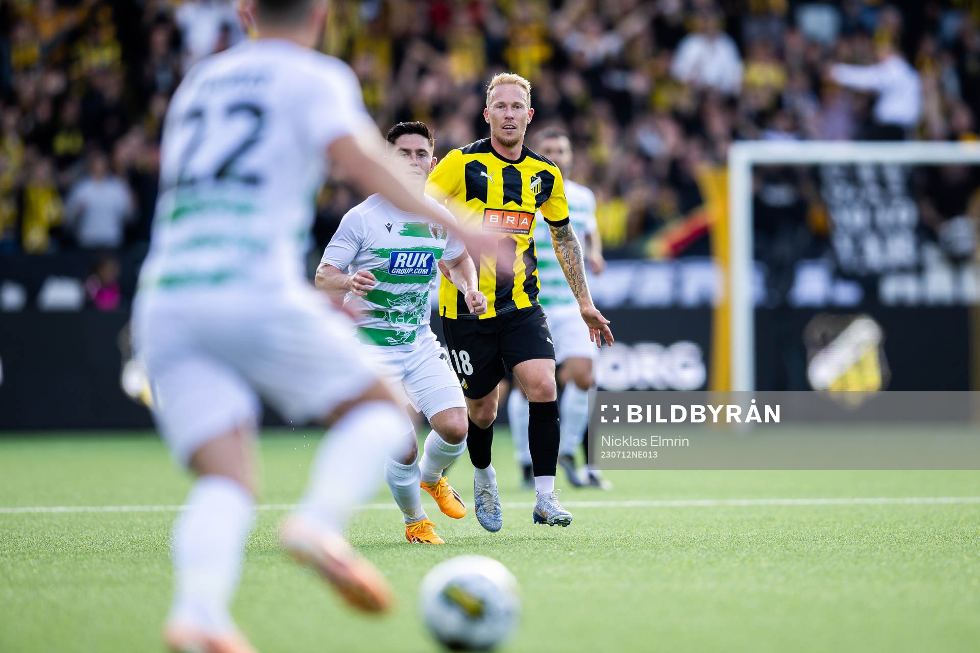 Daniel Redmond of The New Saints and Mikkel Rygaard Jensen