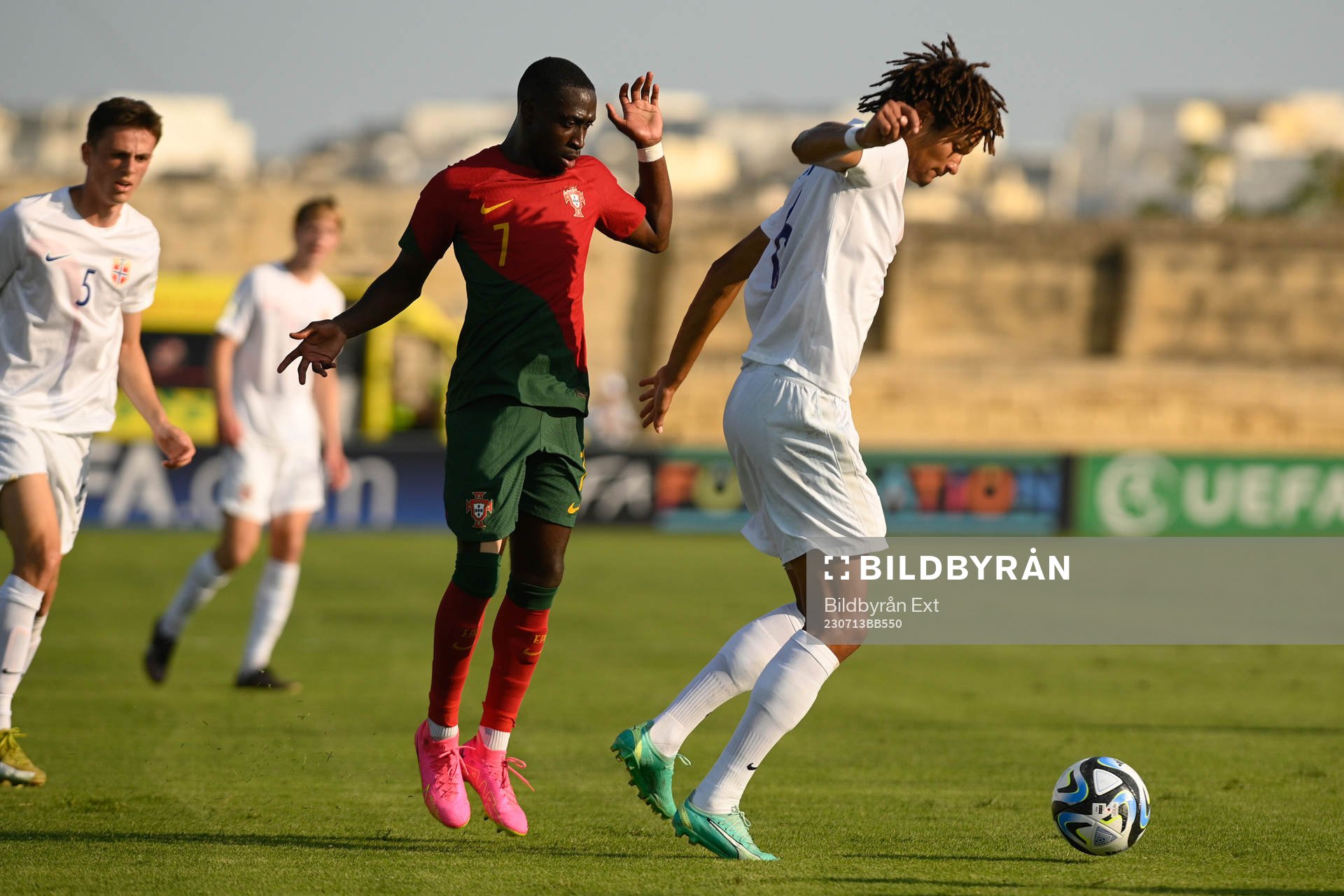 Carlos Borges of Portugal and Alwande Benedict Roaldsøy of