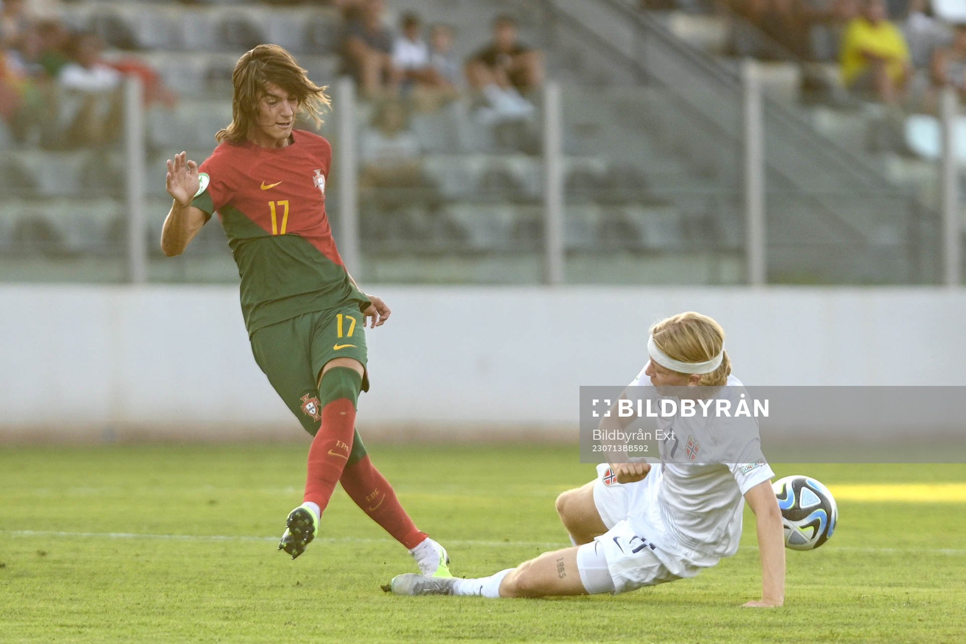Joao Goncalves of Portugal and Heine Gikling Bruseth of Norway during the UEFA European Under-19 championships semi final between Norway and Portugal on July 13, 2023 in Paola.