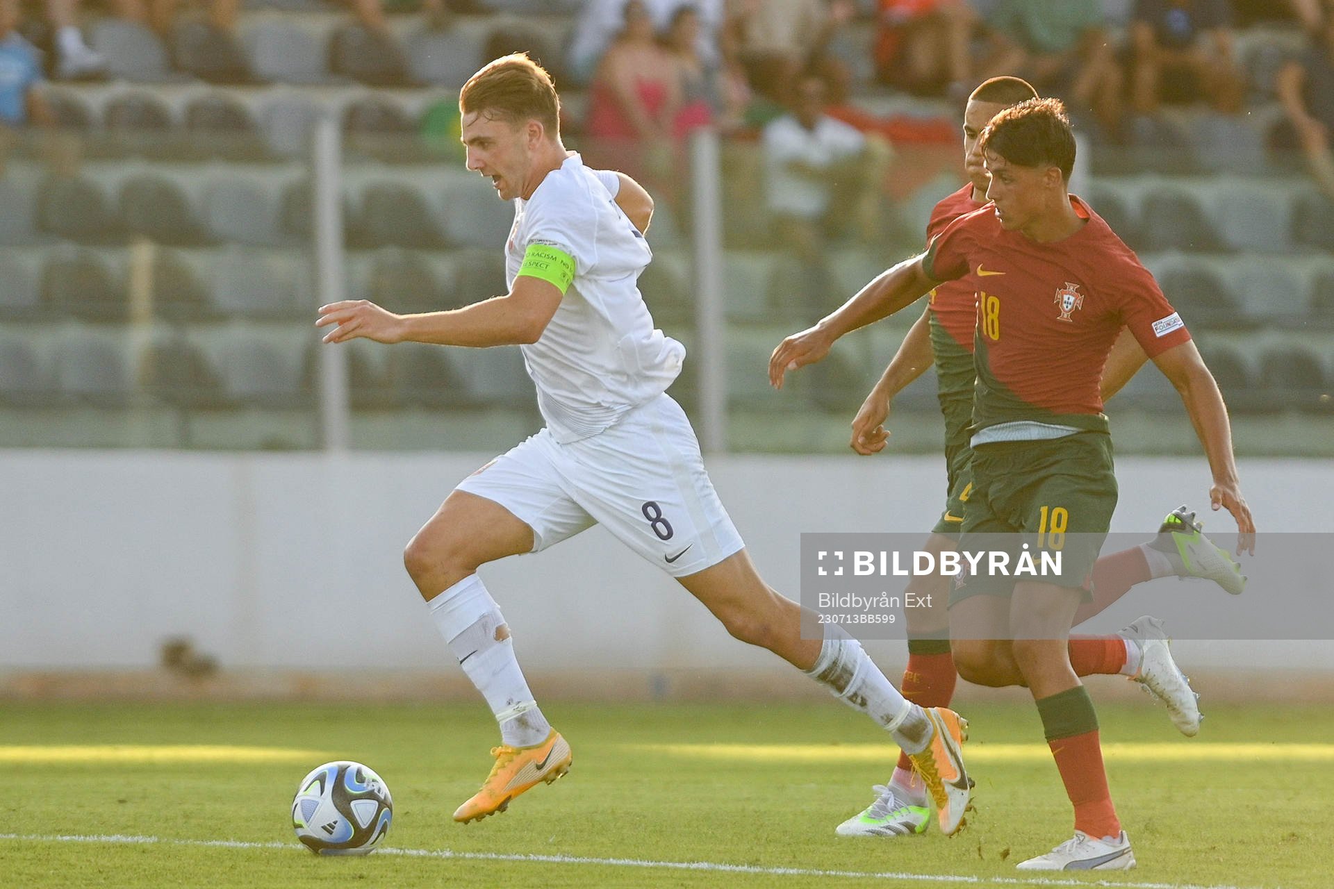 Niklas Ødegård of Norway and Samuel Justo of Portugal