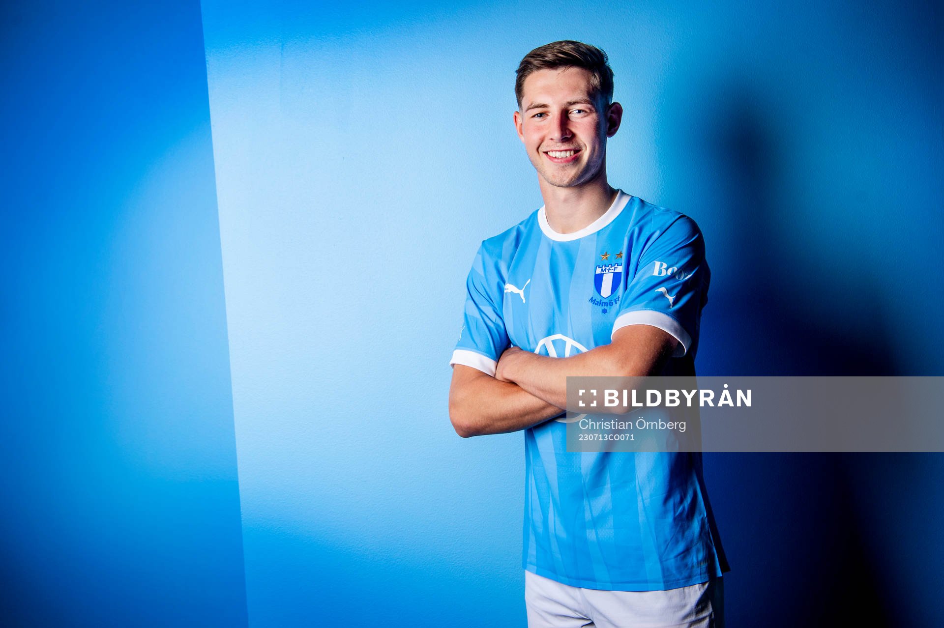 Malmö FF presenterar Lasse Berg Johnsen som ny spelare.
