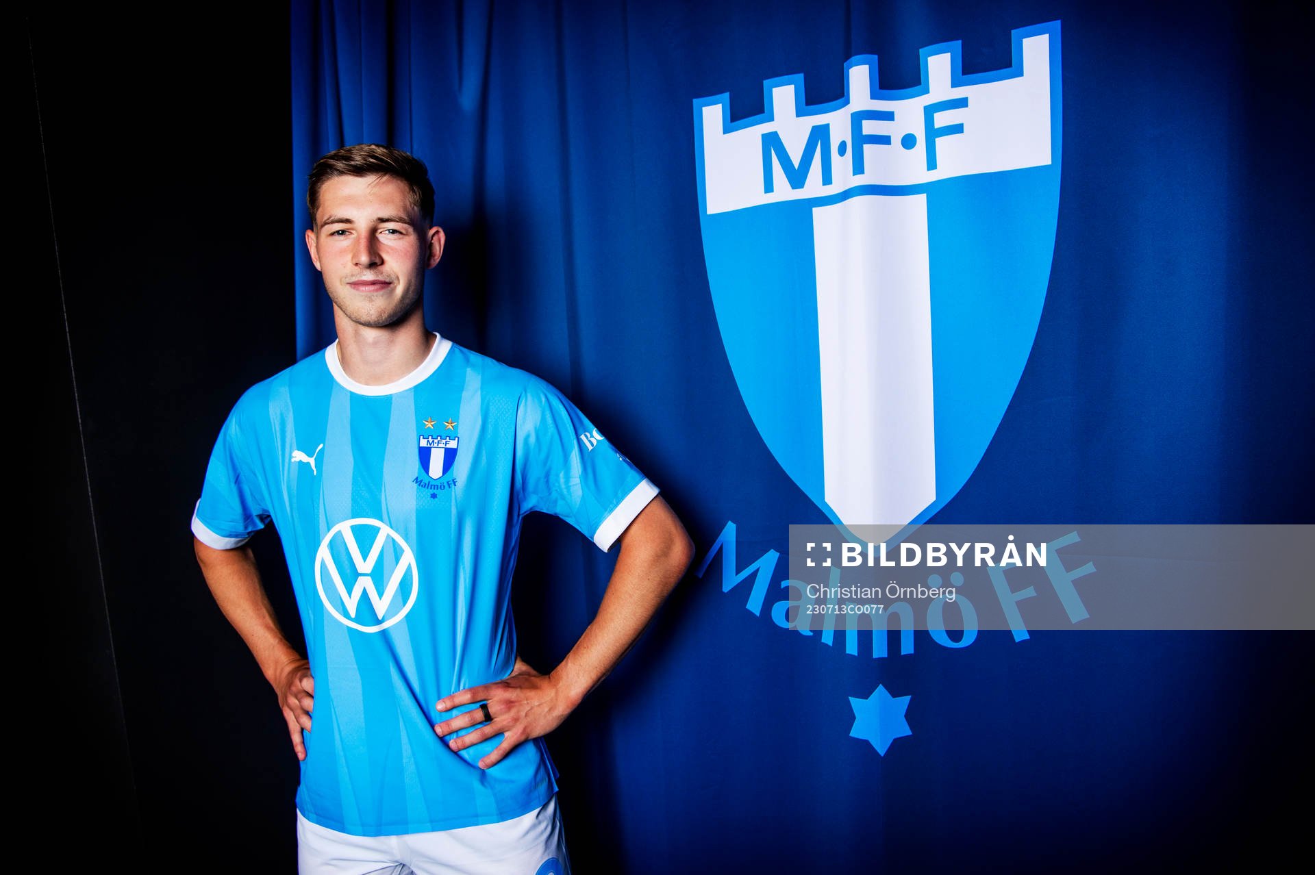 Malmö FF presenterar Lasse Berg Johnsen som ny spelare.