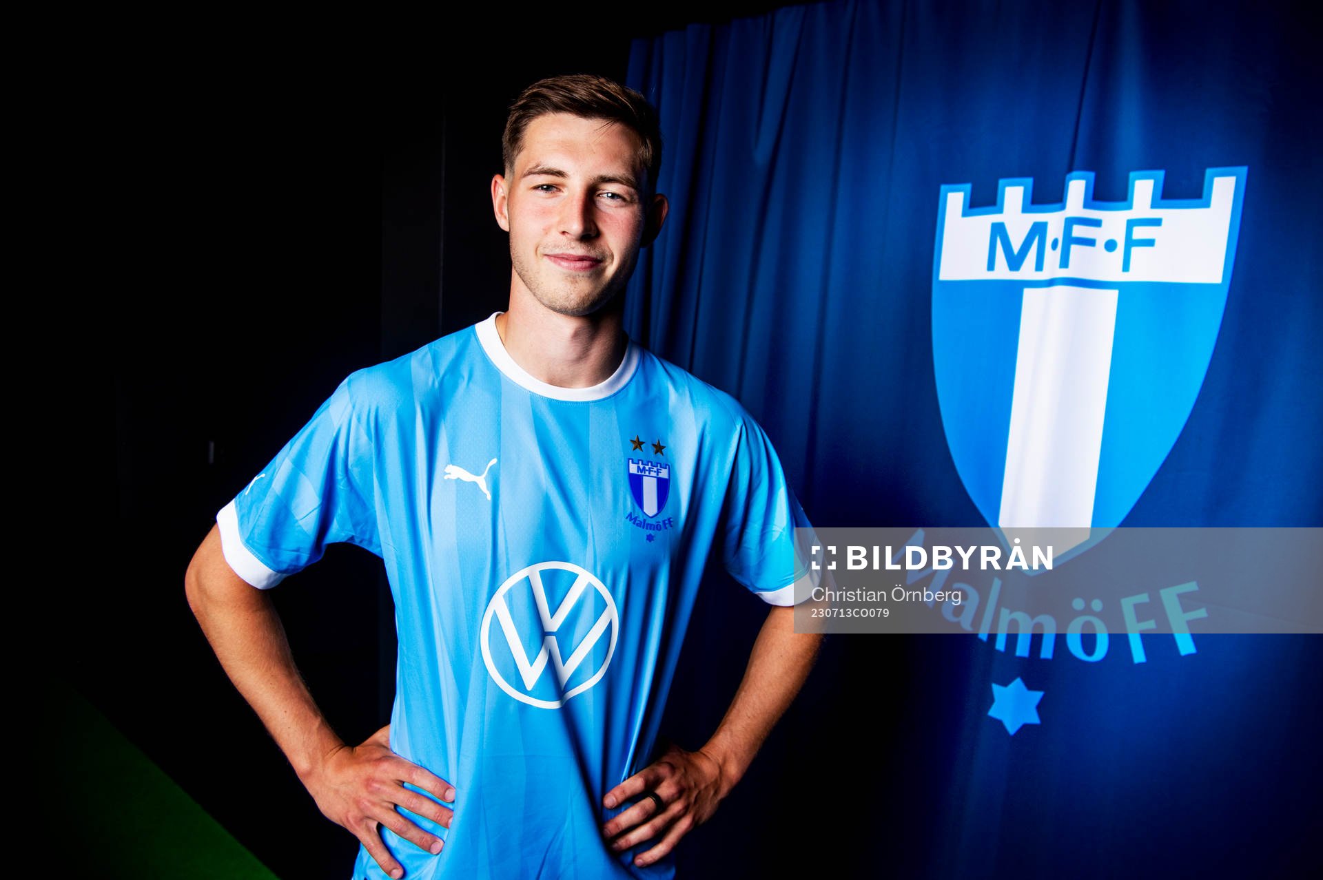 Malmö FF presenterar Lasse Berg Johnsen som ny spelare.