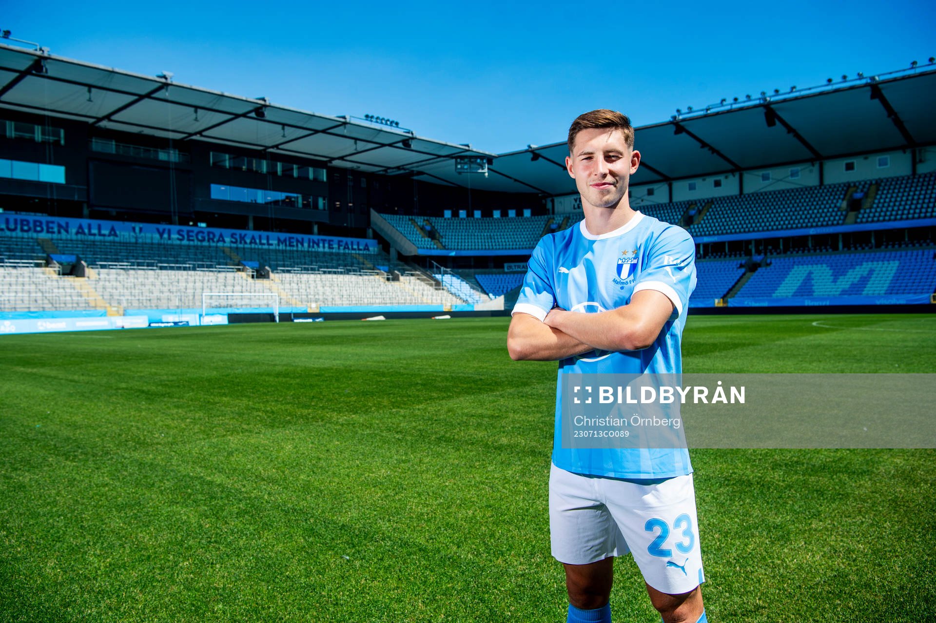 Malmö FF presenterar Lasse Berg Johnsen som ny spelare.