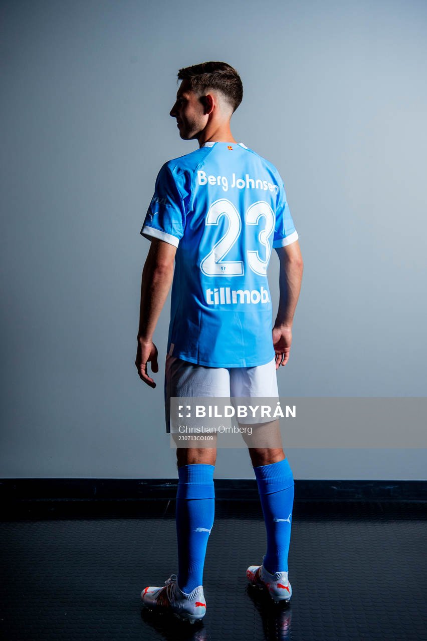 Malmö FF presenterar Lasse Berg Johnsen som ny spelare.