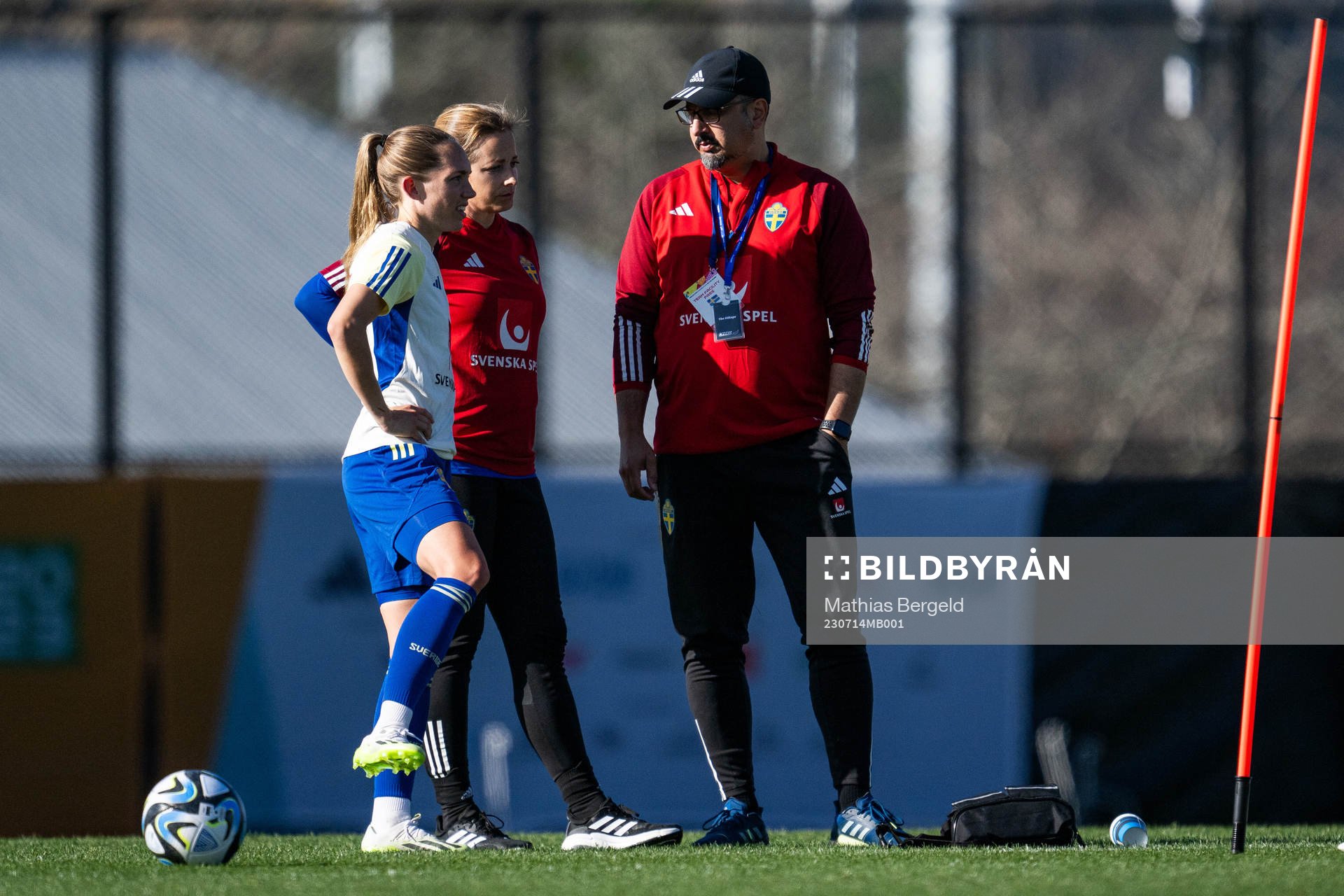Elin Rubensson, physio Jenny Larsson and medical doctor