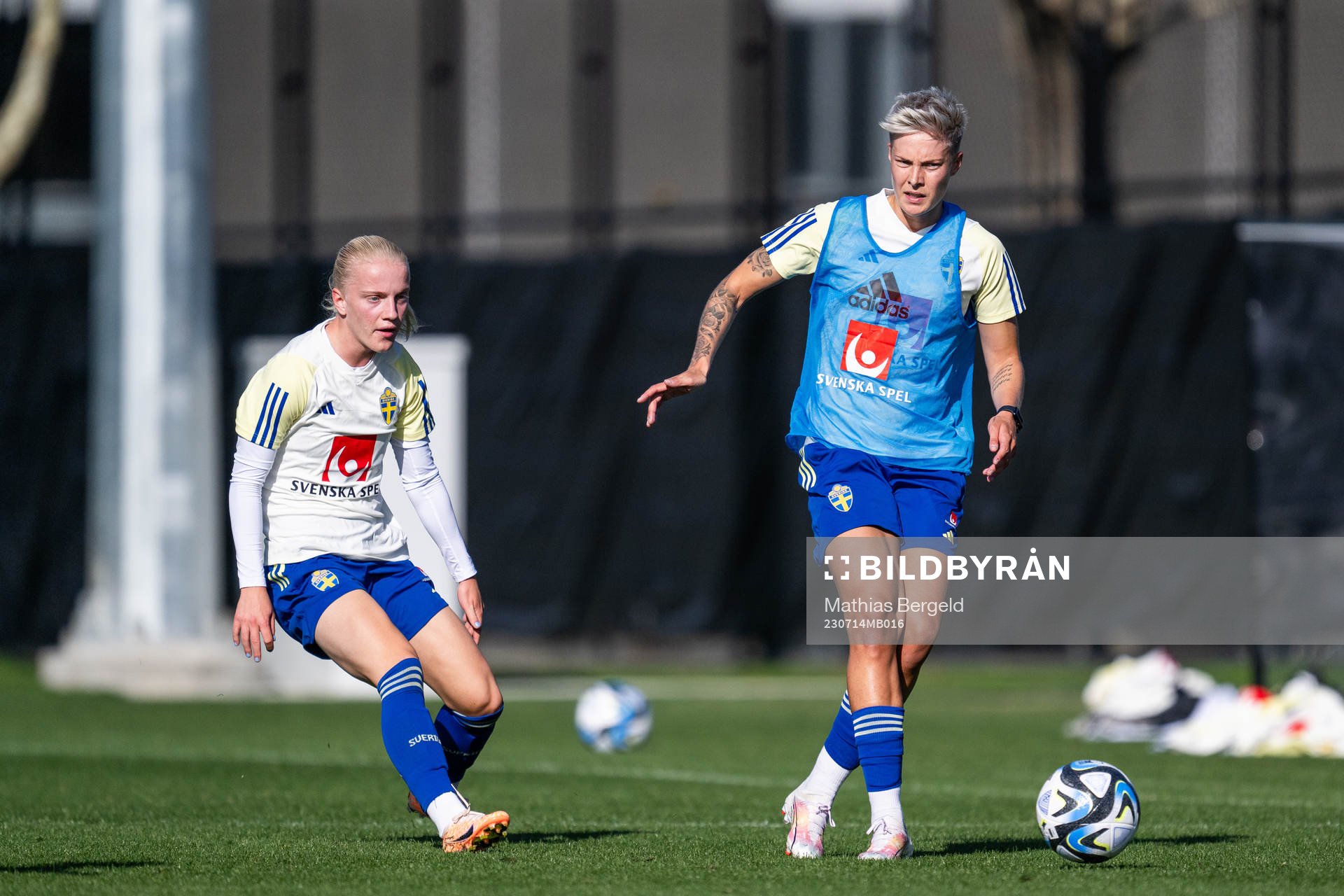 Anna Sandberg and Lina Hurtig of the Swedish women's