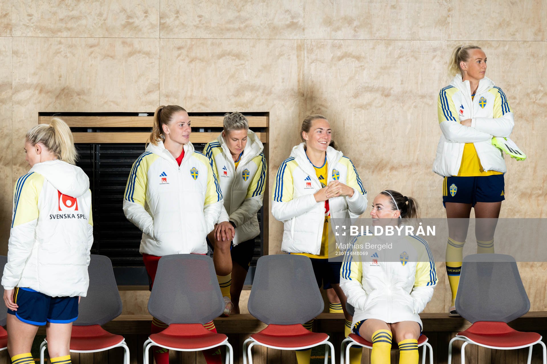 Goalkeeper Tove Enblom, Lina Hurtig, Magdalena Eriksson,