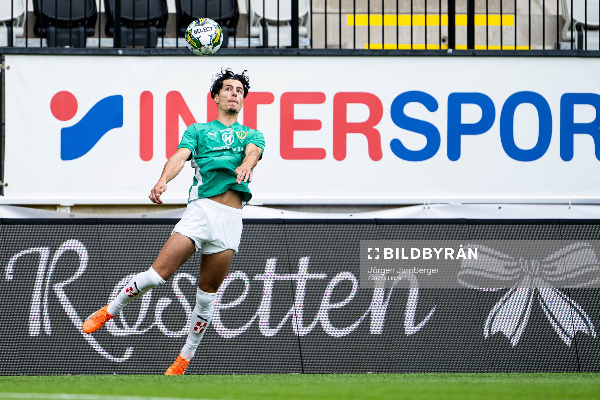 Jönköpings Södras Flamur Dzelili