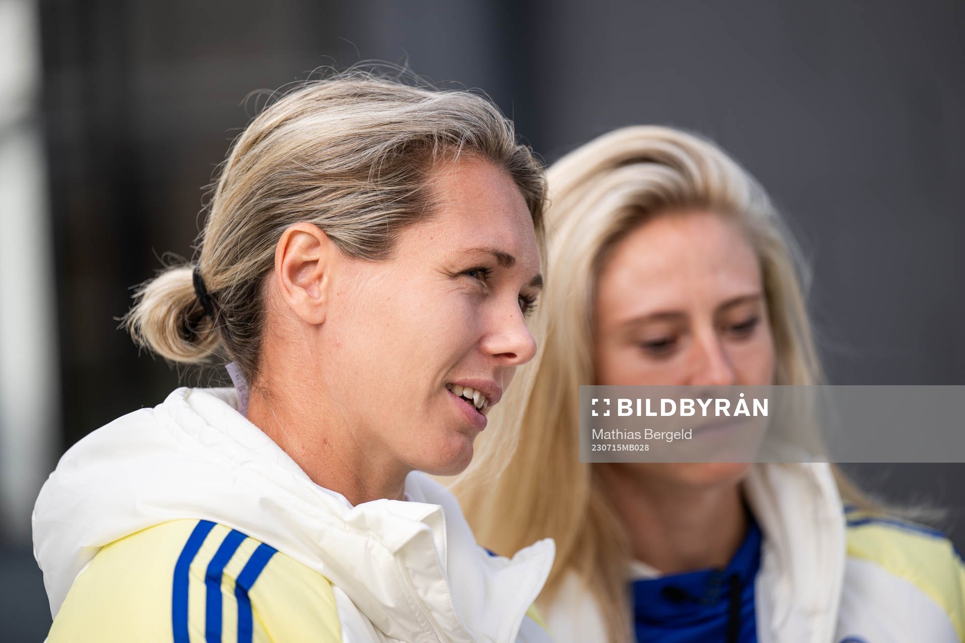 Goalkeeper Jennifer Falk and Rebecka Blomqvist