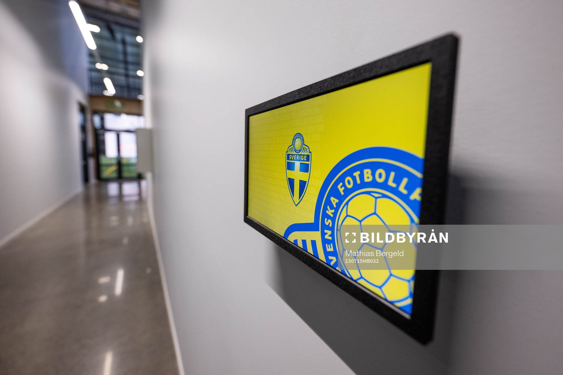 A screen shows the logo of the Swedish Football Association