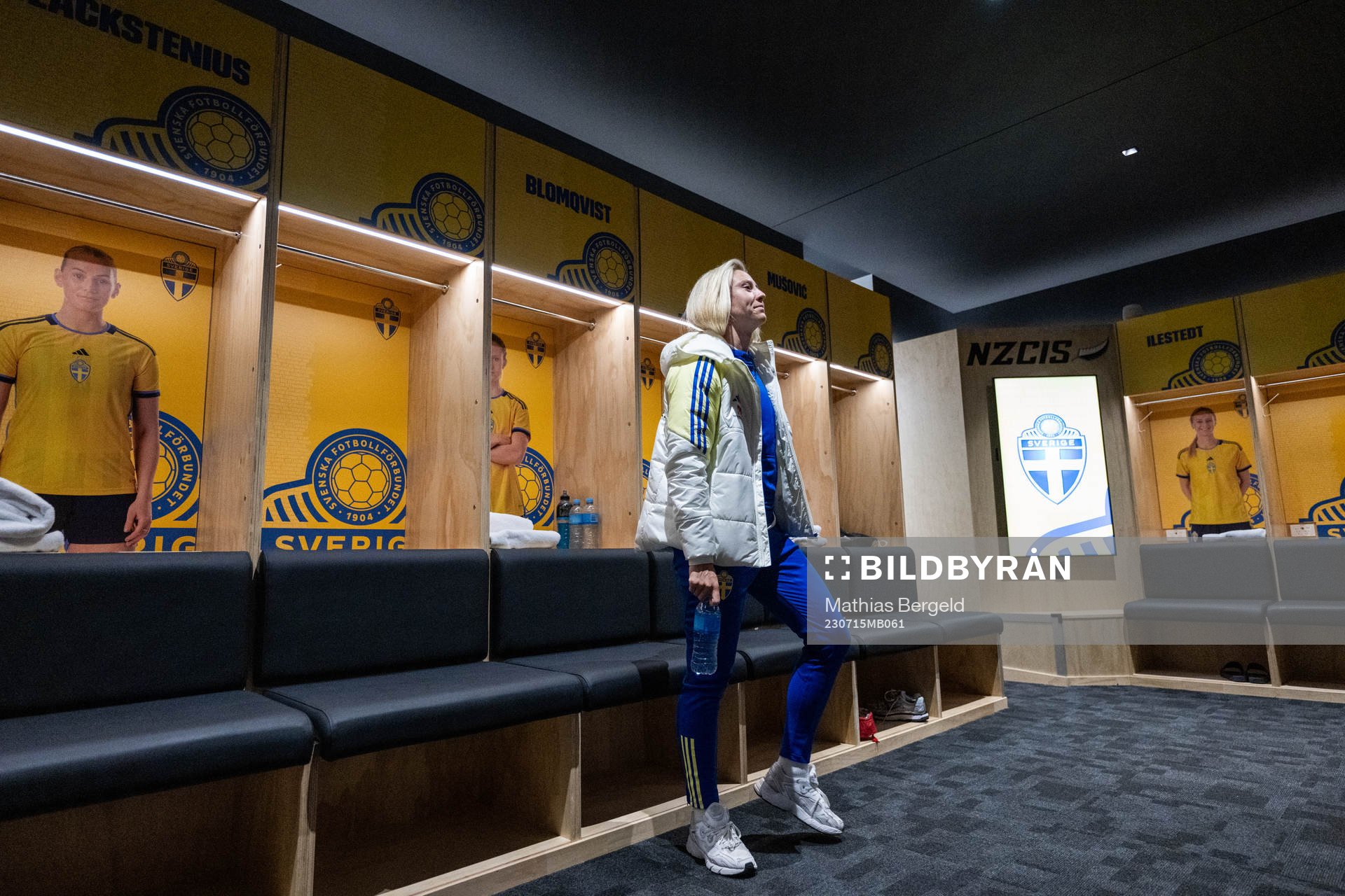 Rebecka Blomqvist in the changing room