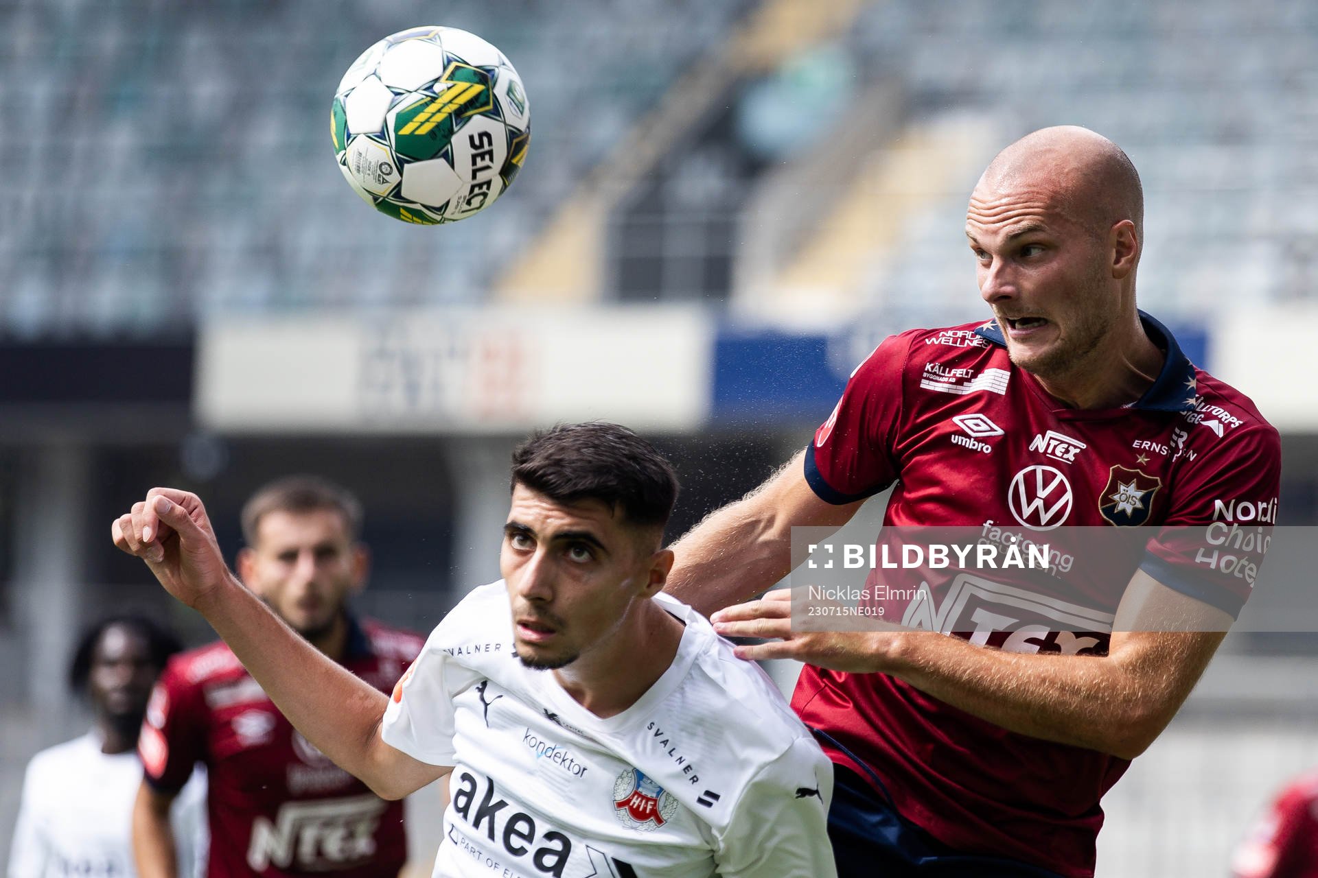 Helsingborgs Amar Muhsin och Örgrytes Jonathan Drott