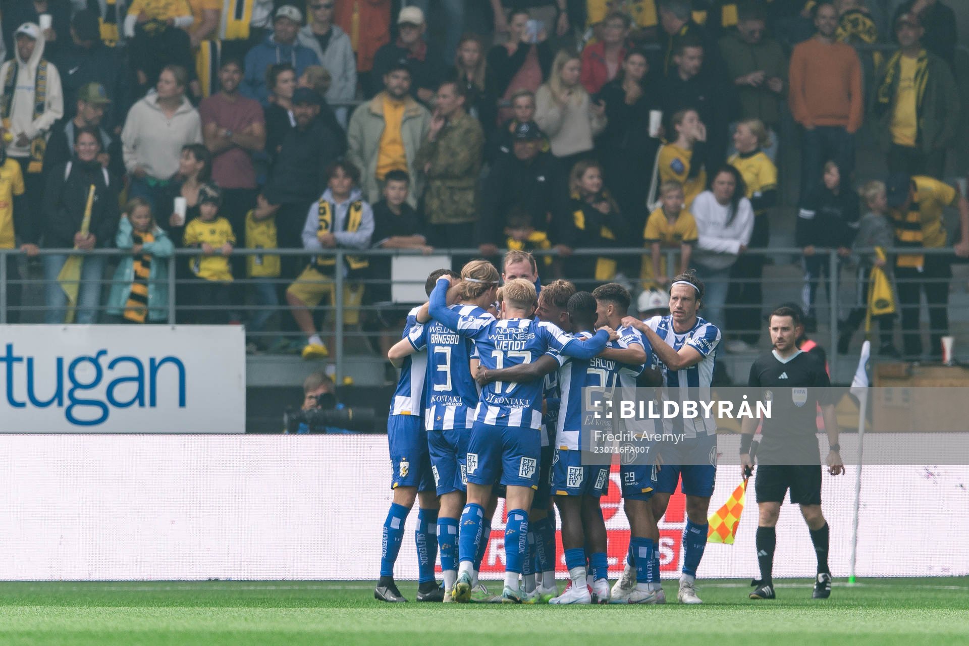 IFK Göteborgs spelare jublar
