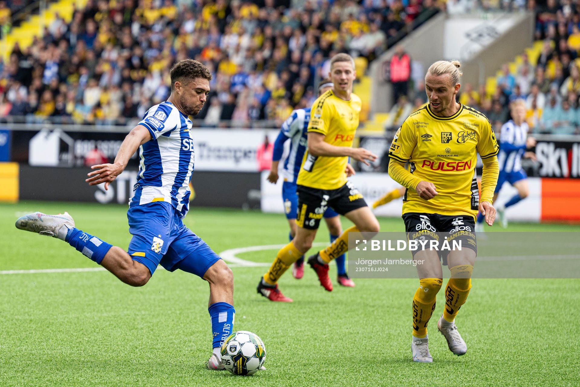 IFK Göteborgs Thomas Santos och Elfsborgs Niklas Hult